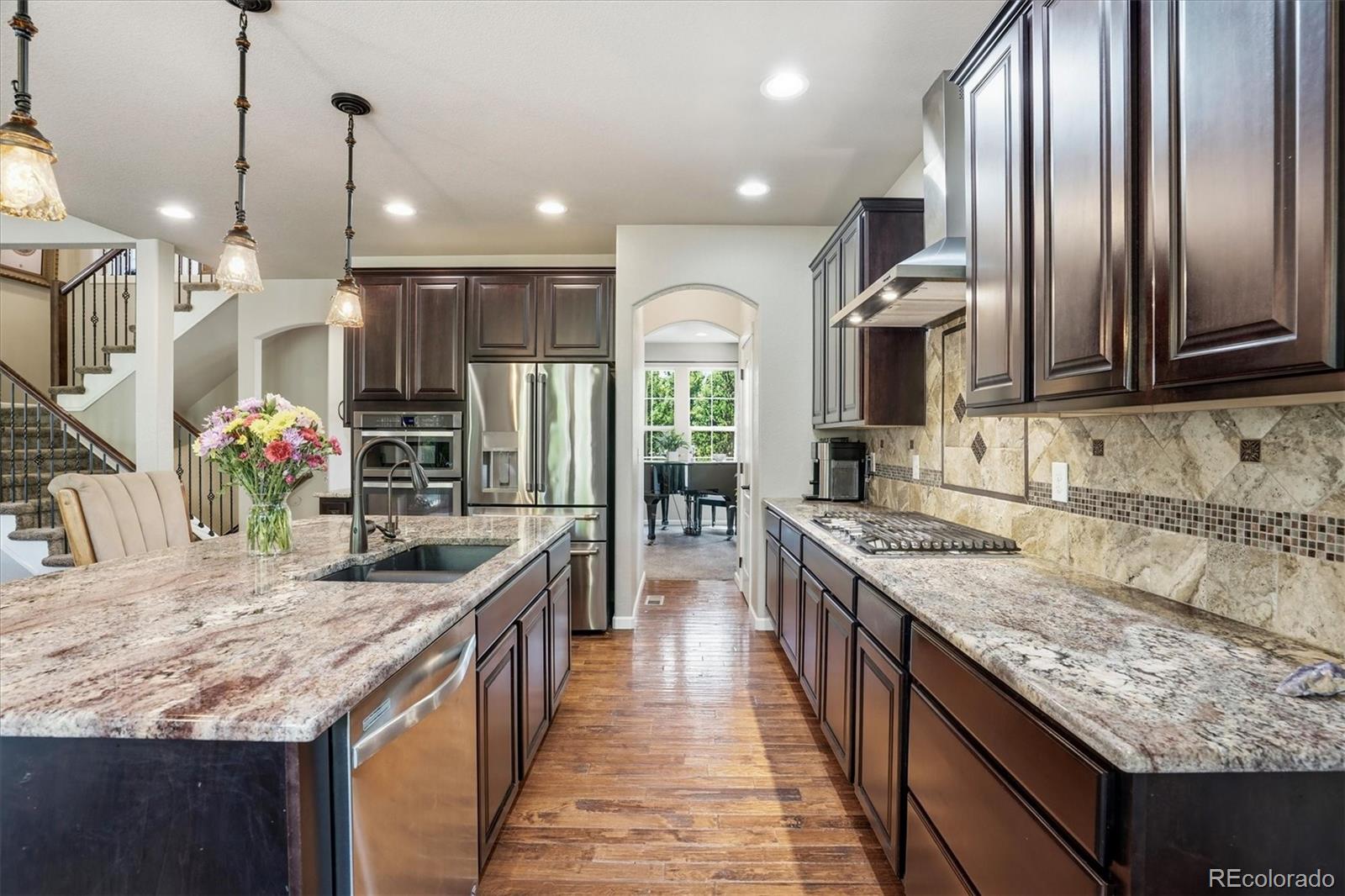 MLS Image #12 for 2249 s norse way,denver, Colorado