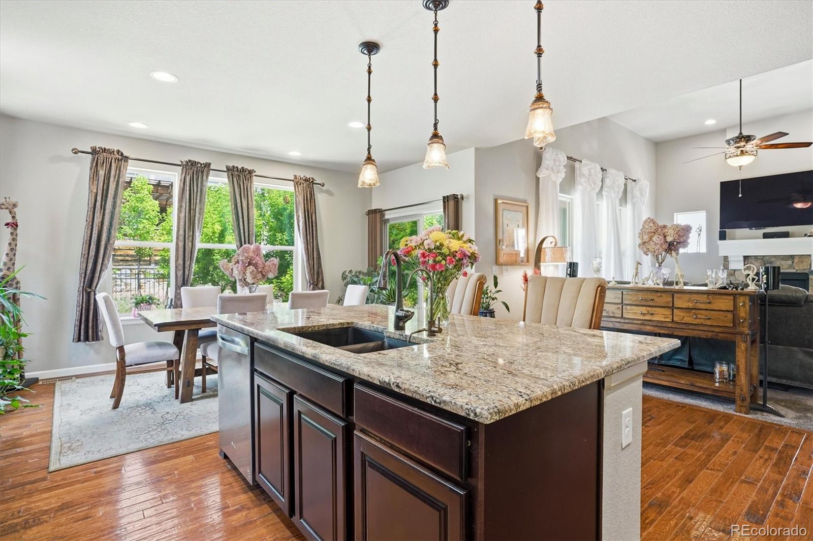 MLS Image #15 for 2249 s norse way,denver, Colorado