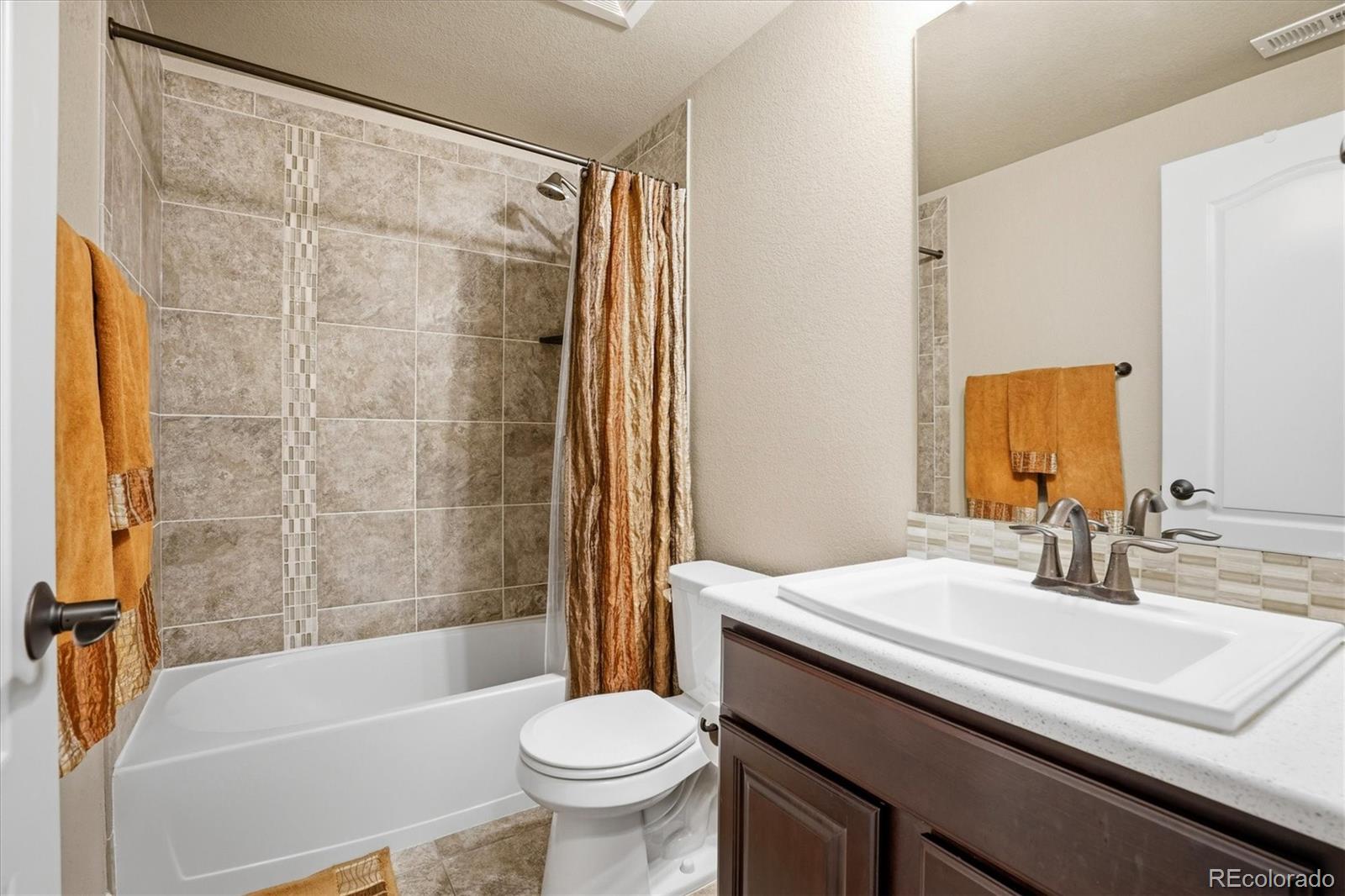 MLS Image #37 for 2249 s norse way,denver, Colorado