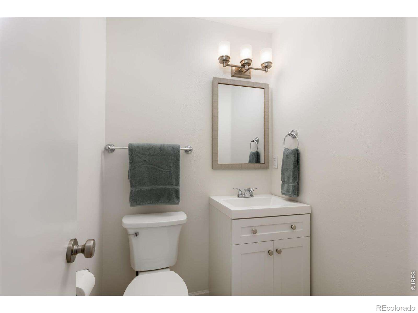 MLS Image #14 for 3118  bell drive,boulder, Colorado