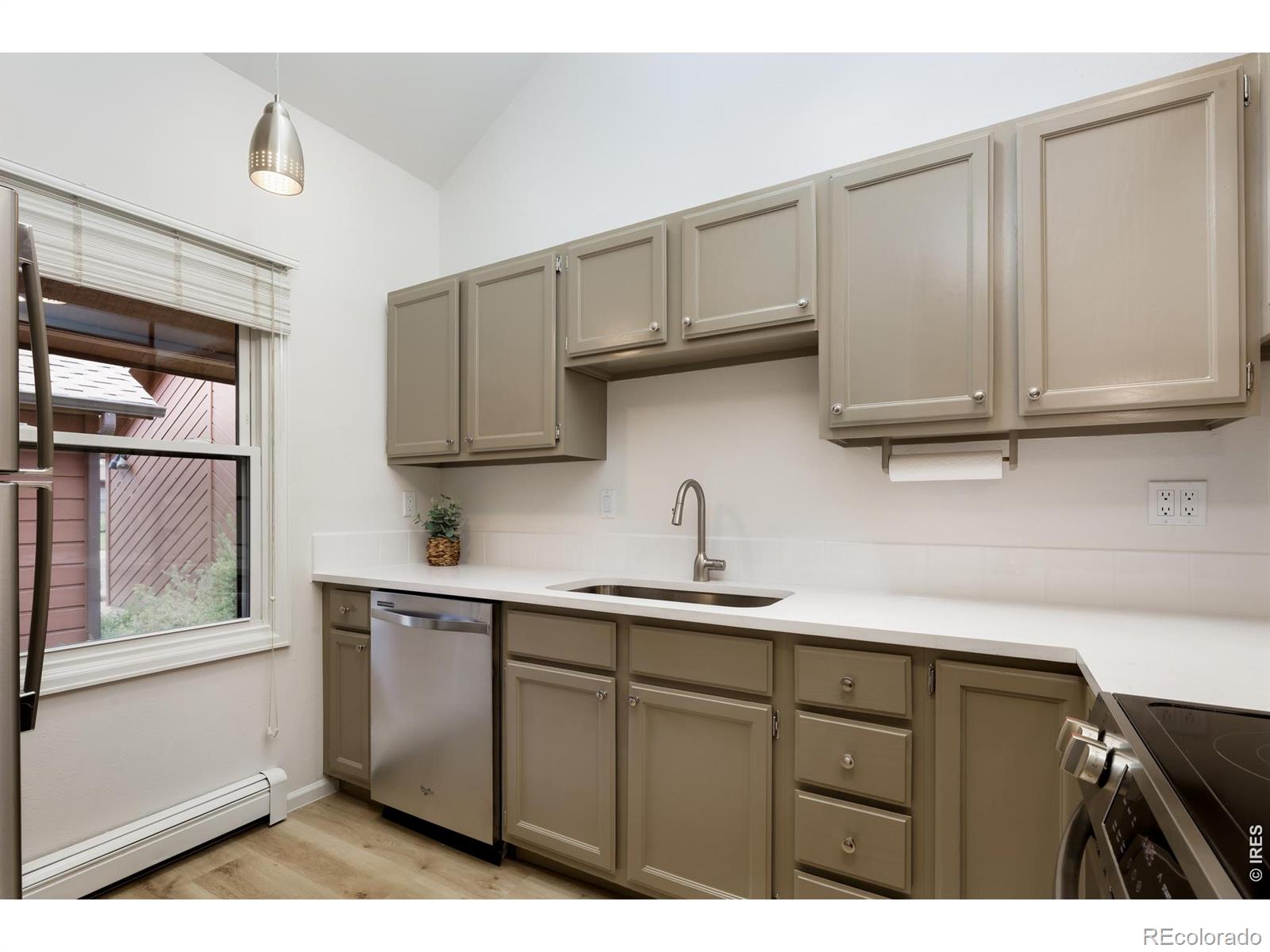 MLS Image #16 for 3118  bell drive,boulder, Colorado