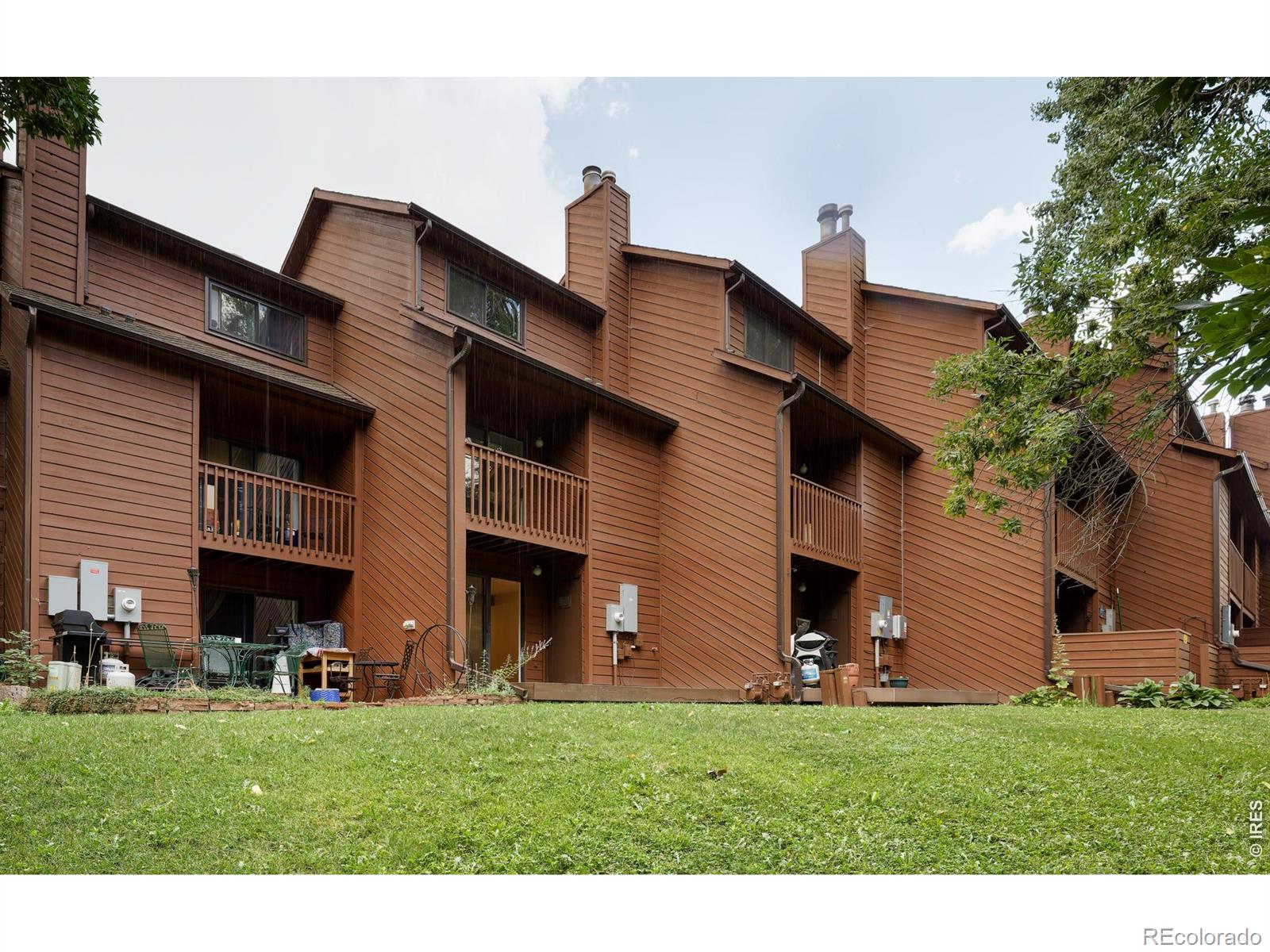 MLS Image #2 for 3118  bell drive,boulder, Colorado