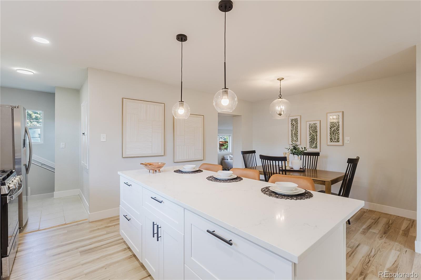 MLS Image #10 for 812 n institute street,colorado springs, Colorado