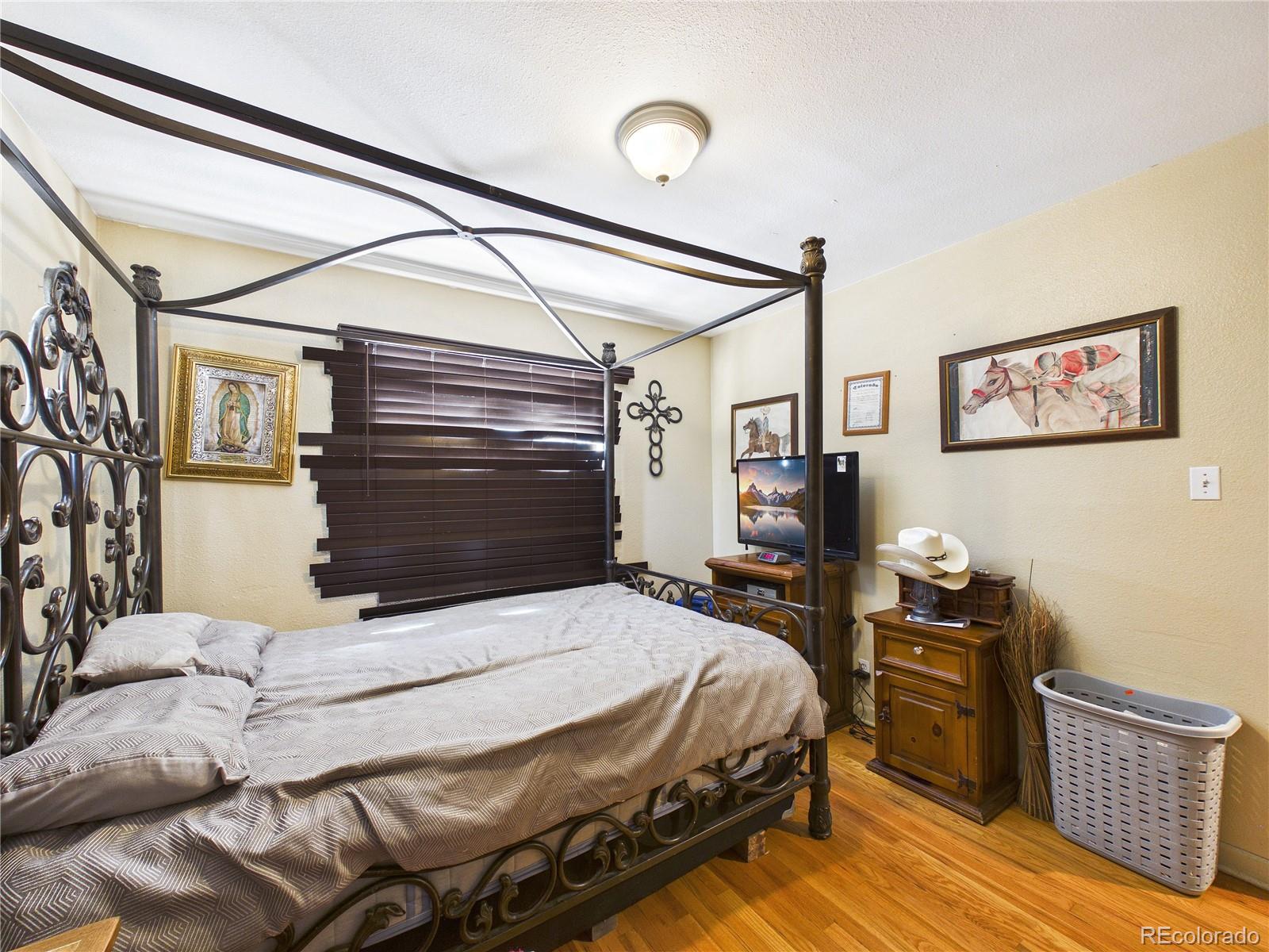 MLS Image #16 for 7234  navajo street,denver, Colorado
