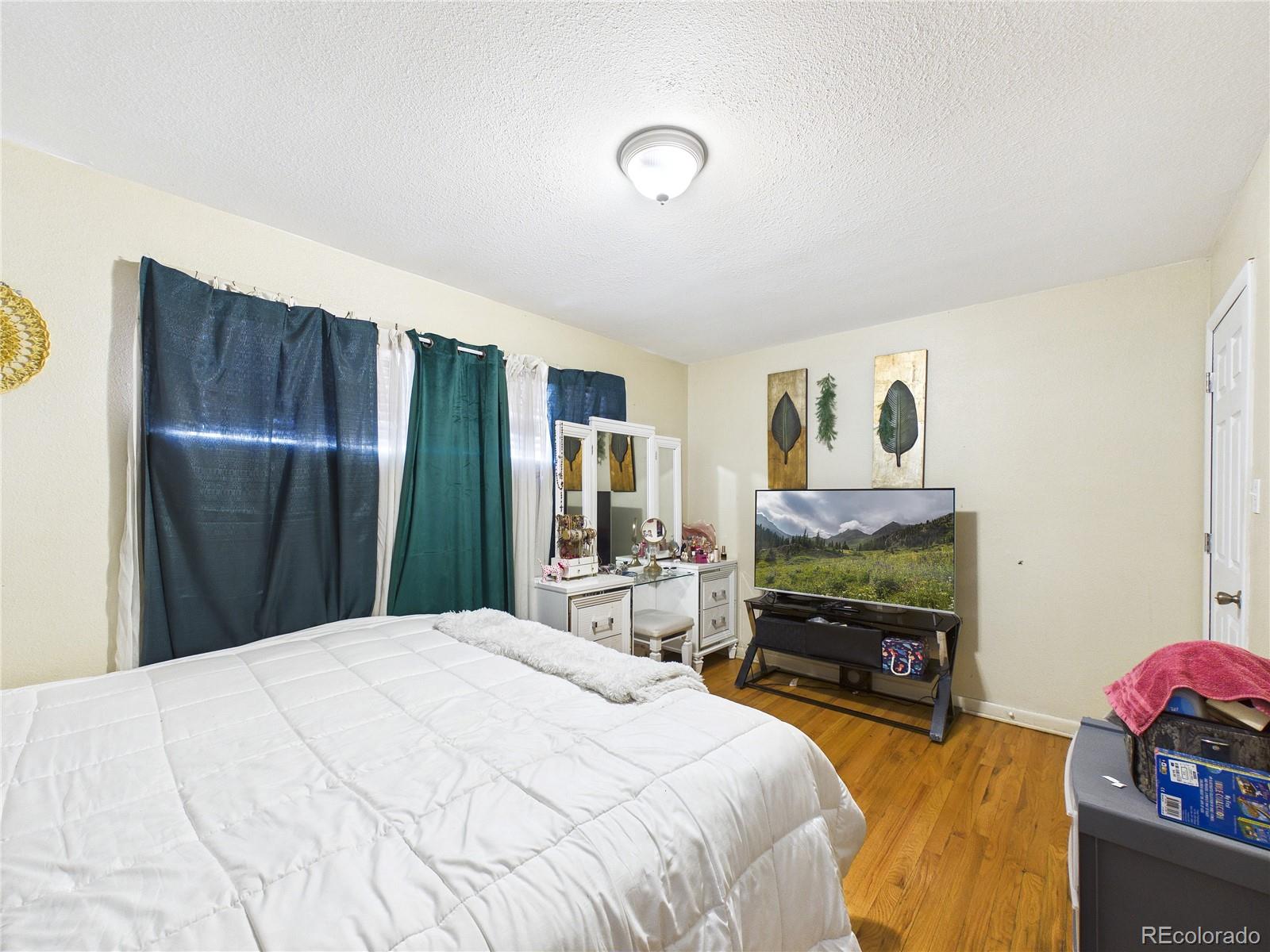 MLS Image #19 for 7234  navajo street,denver, Colorado
