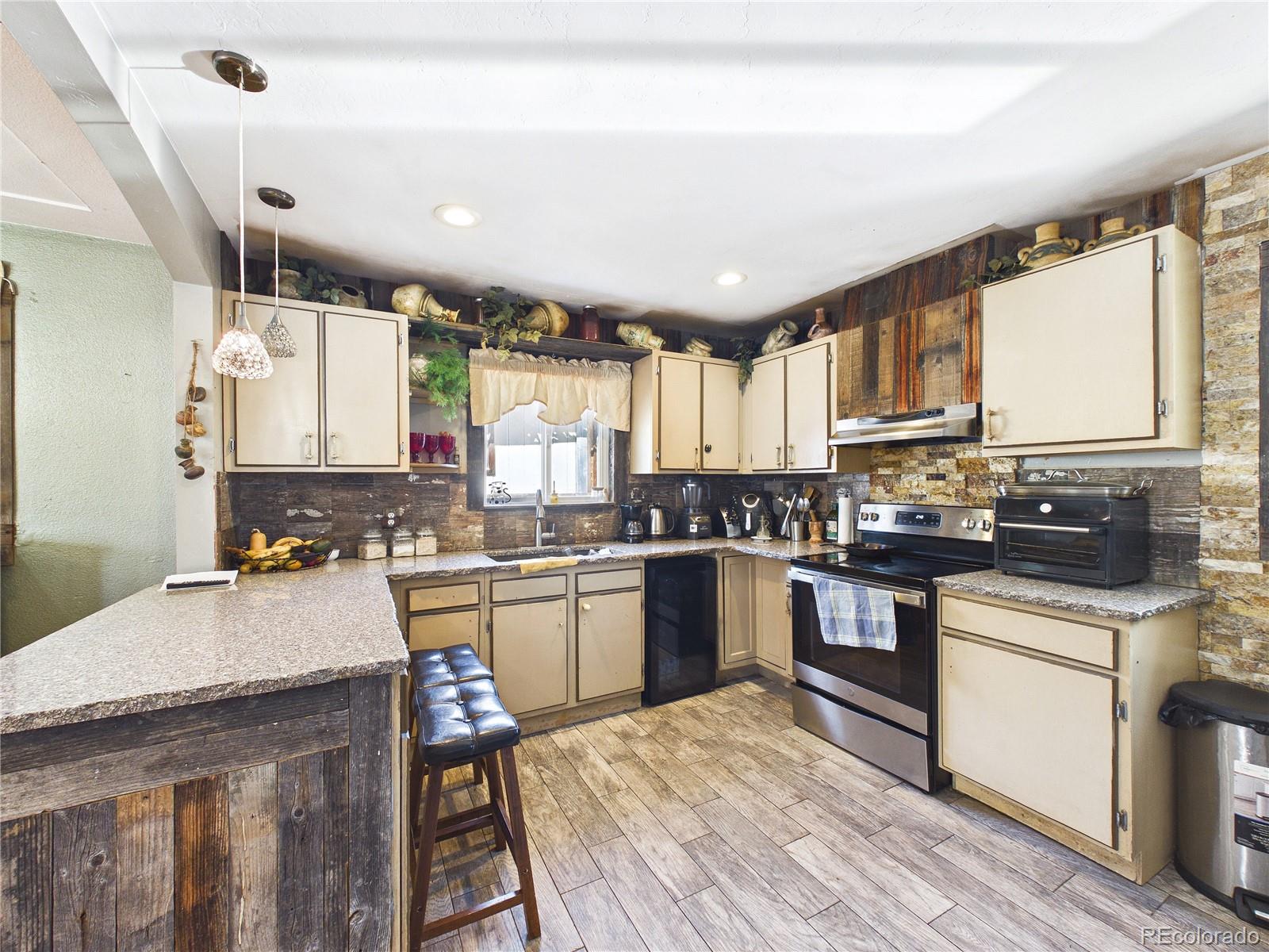 MLS Image #9 for 7234  navajo street,denver, Colorado