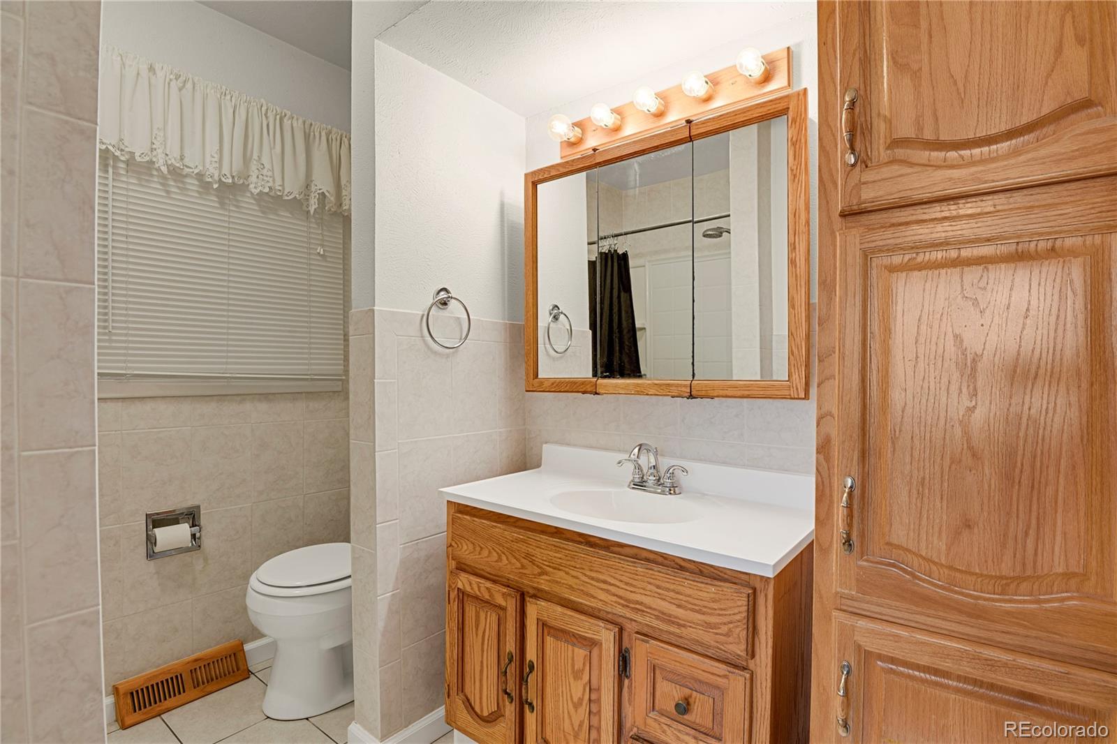 MLS Image #11 for 1847  mountain view drive,erie, Colorado