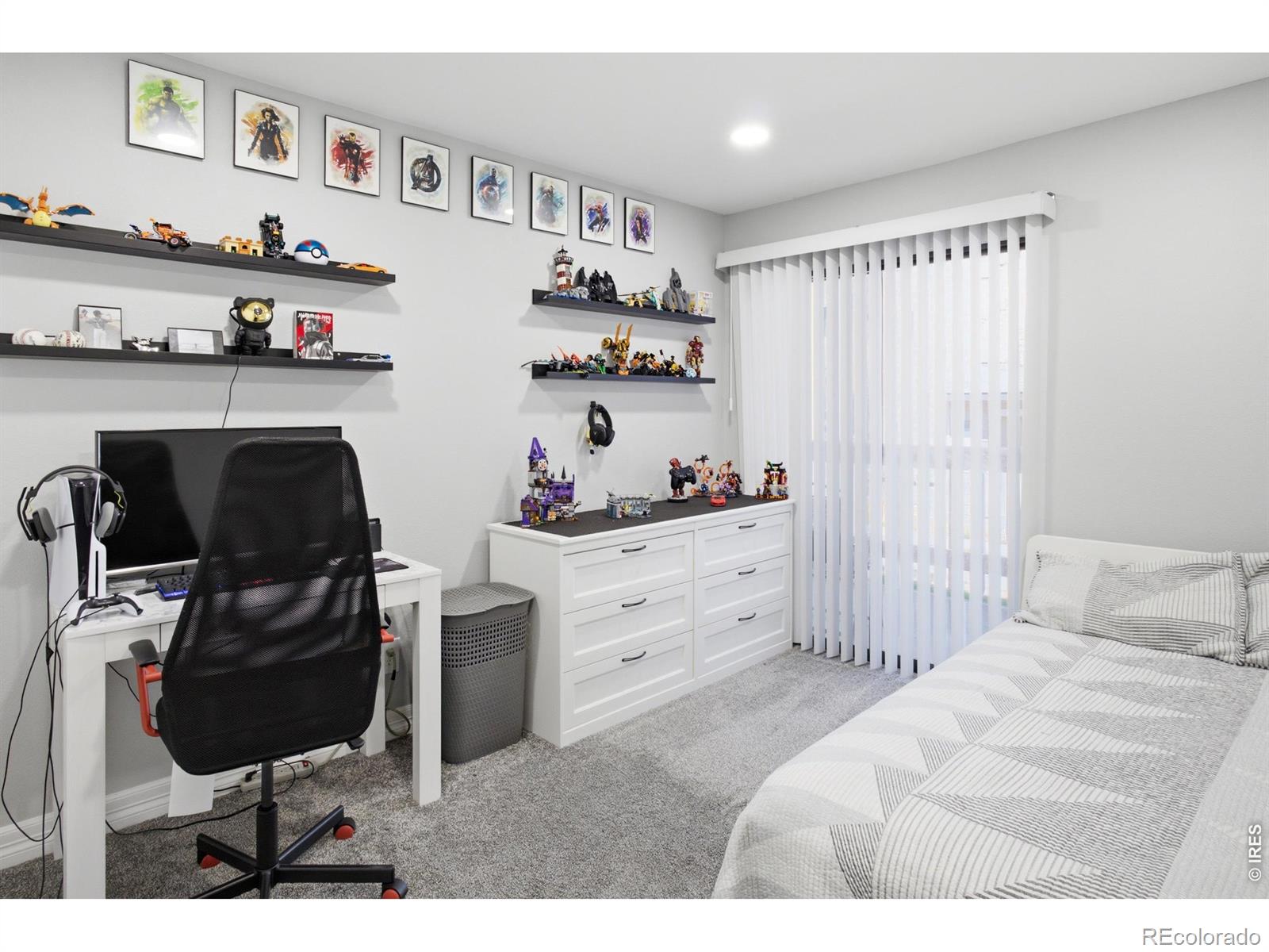 MLS Image #15 for 8225  fairmount drive,denver, Colorado