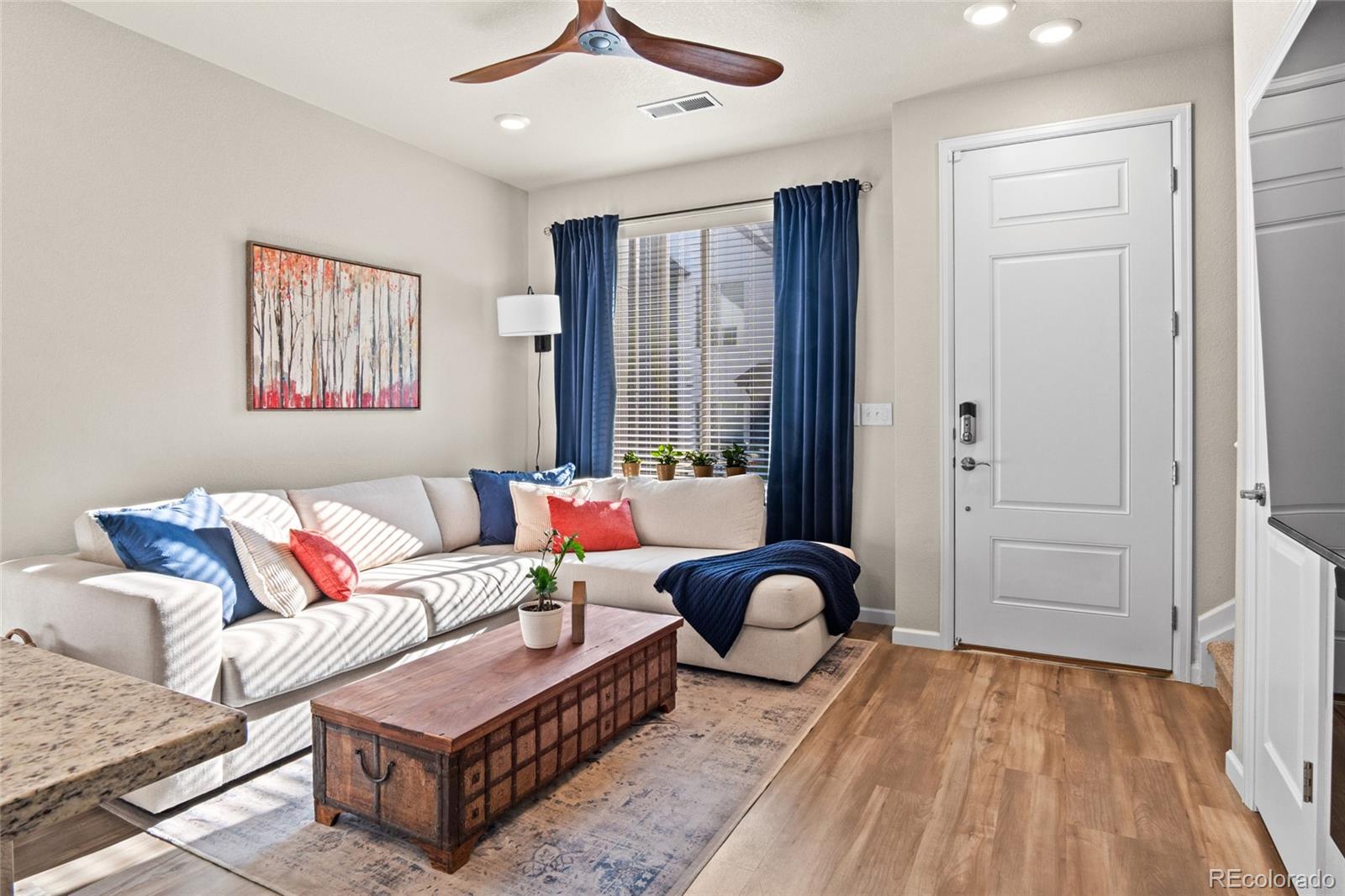 MLS Image #3 for 409  millwall circle,castle rock, Colorado