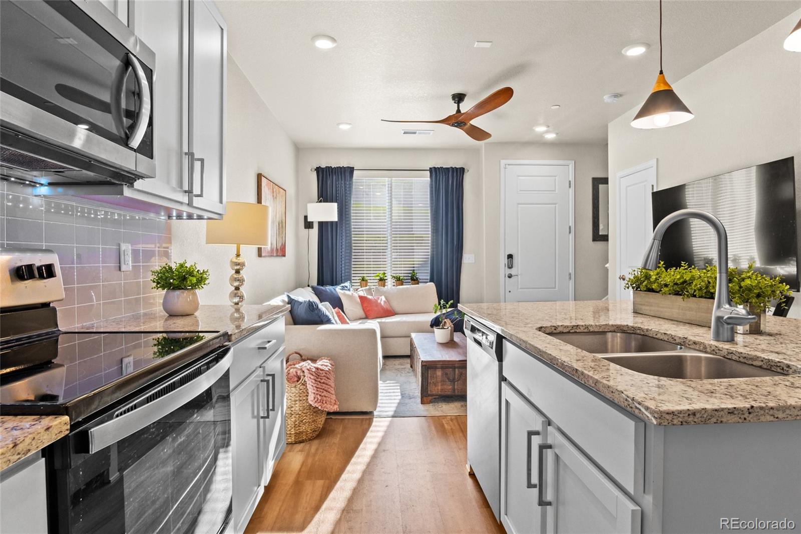 MLS Image #7 for 409  millwall circle,castle rock, Colorado