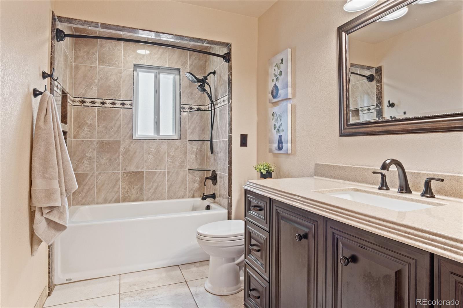 MLS Image #11 for 4610 s garrison street,littleton, Colorado