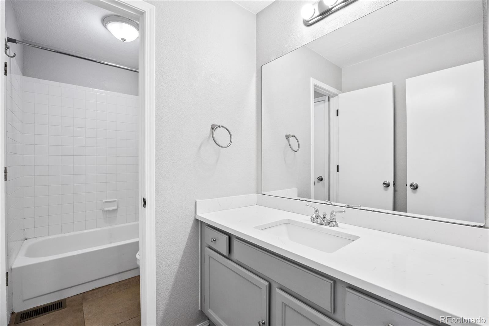 MLS Image #15 for 1708 w 101st avenue,thornton, Colorado
