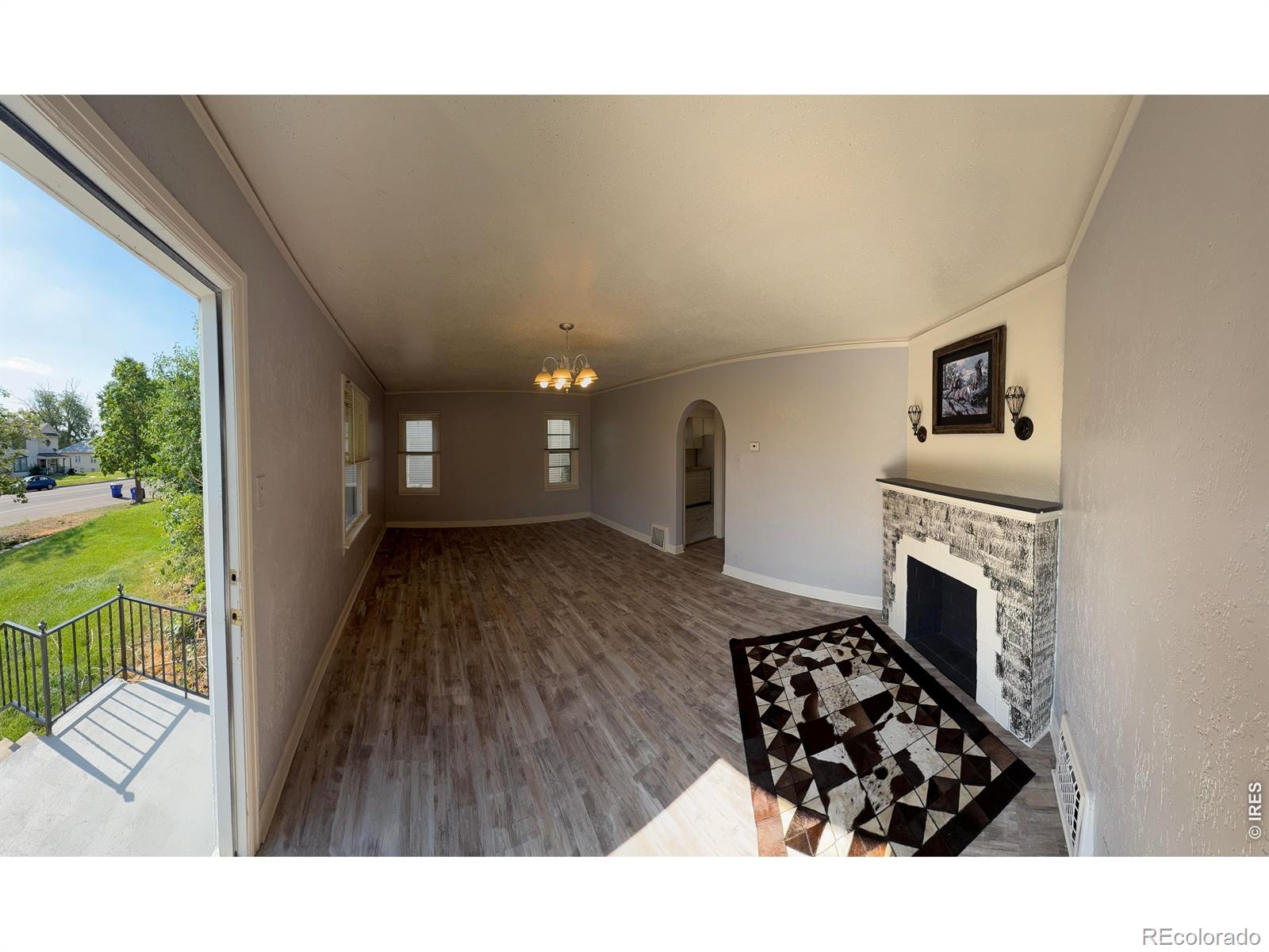 MLS Image #3 for 2005  9th avenue,greeley, Colorado