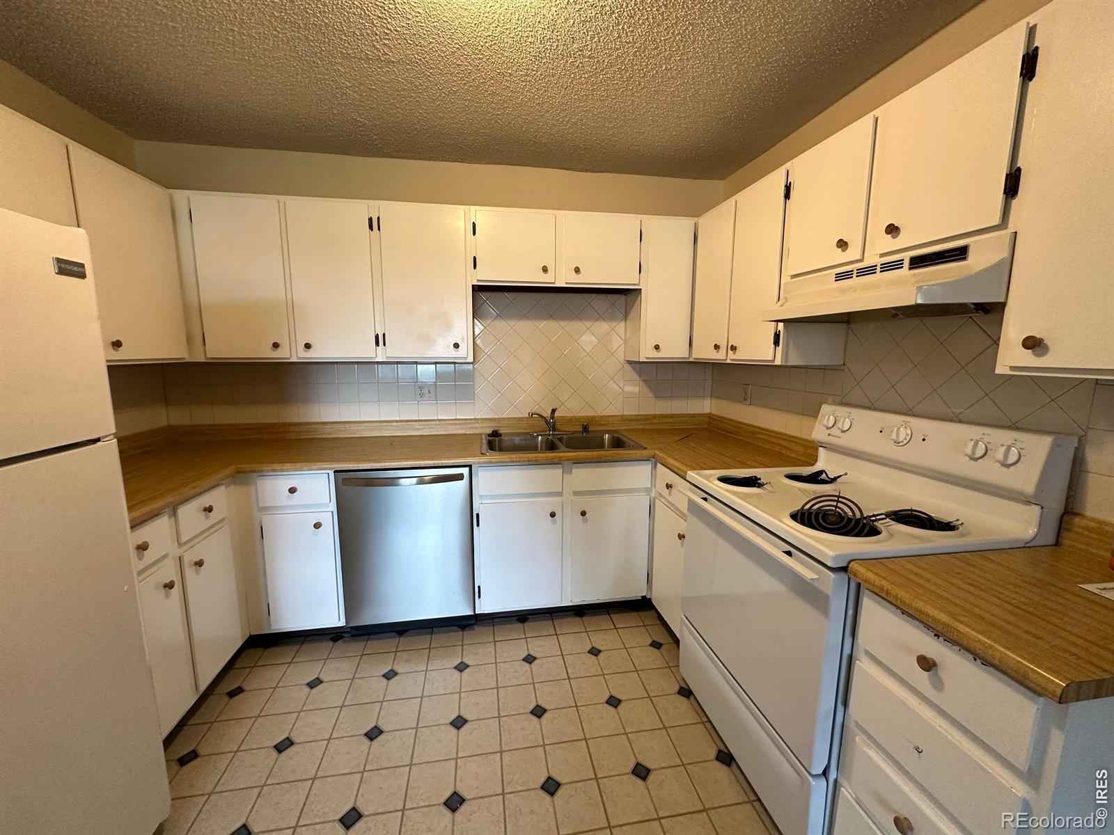 MLS Image #8 for 2831 w 28th street,greeley, Colorado