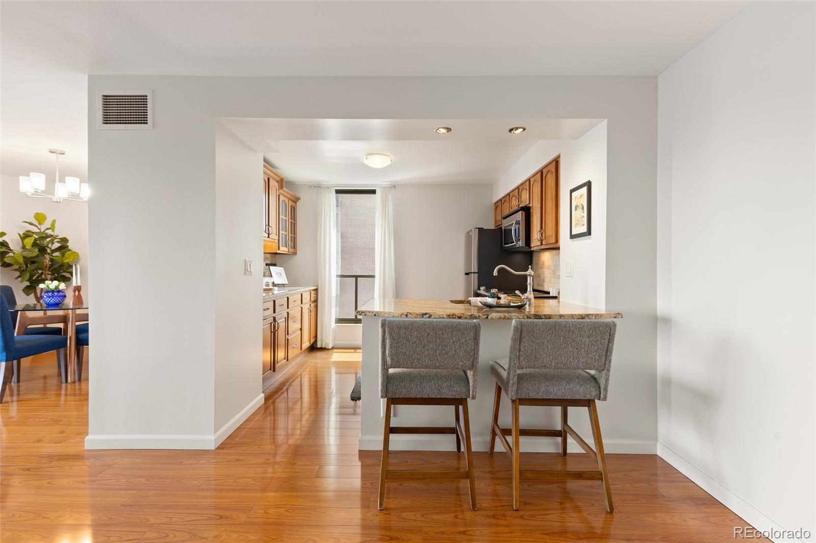 MLS Image #8 for 460 s marion parkway,denver, Colorado