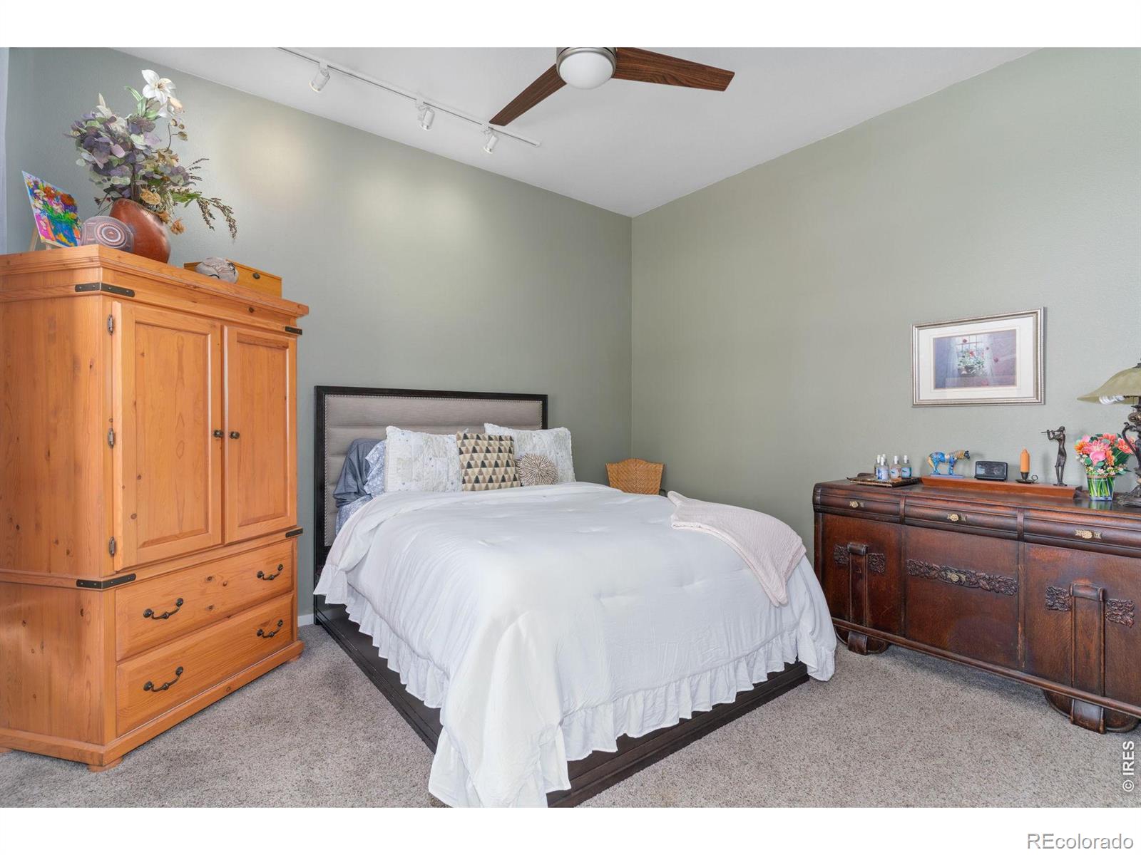 MLS Image #11 for 826  blondel street,fort collins, Colorado
