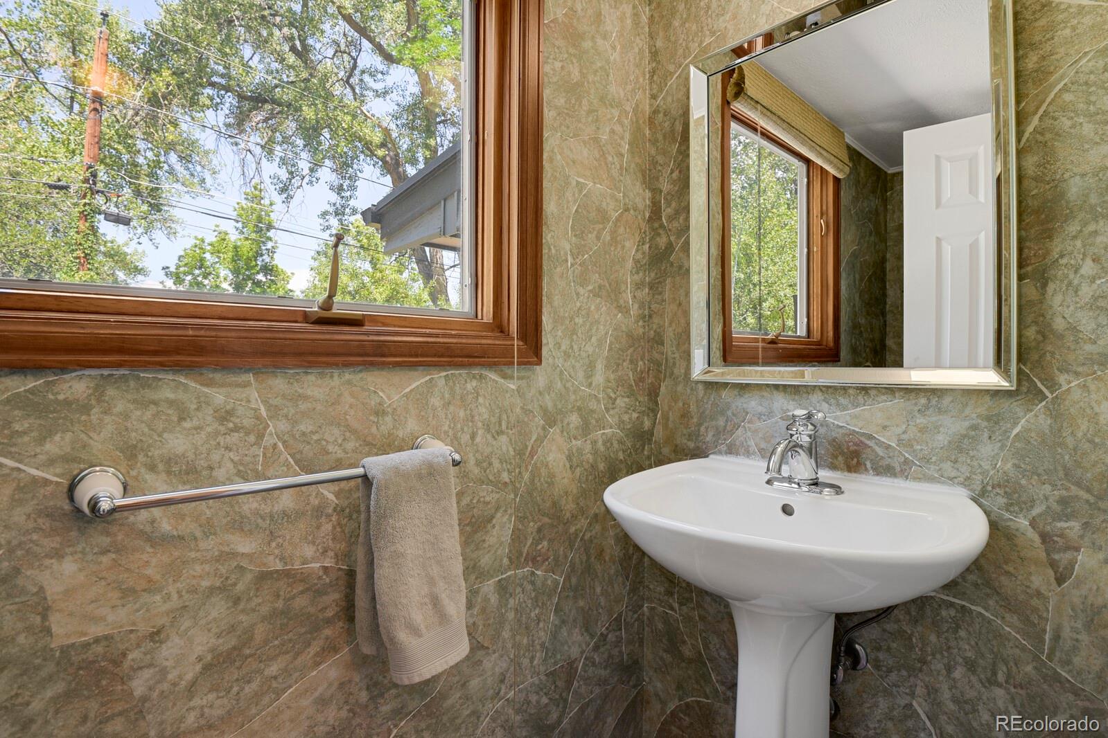 MLS Image #12 for 1455 w hinsdale drive,littleton, Colorado