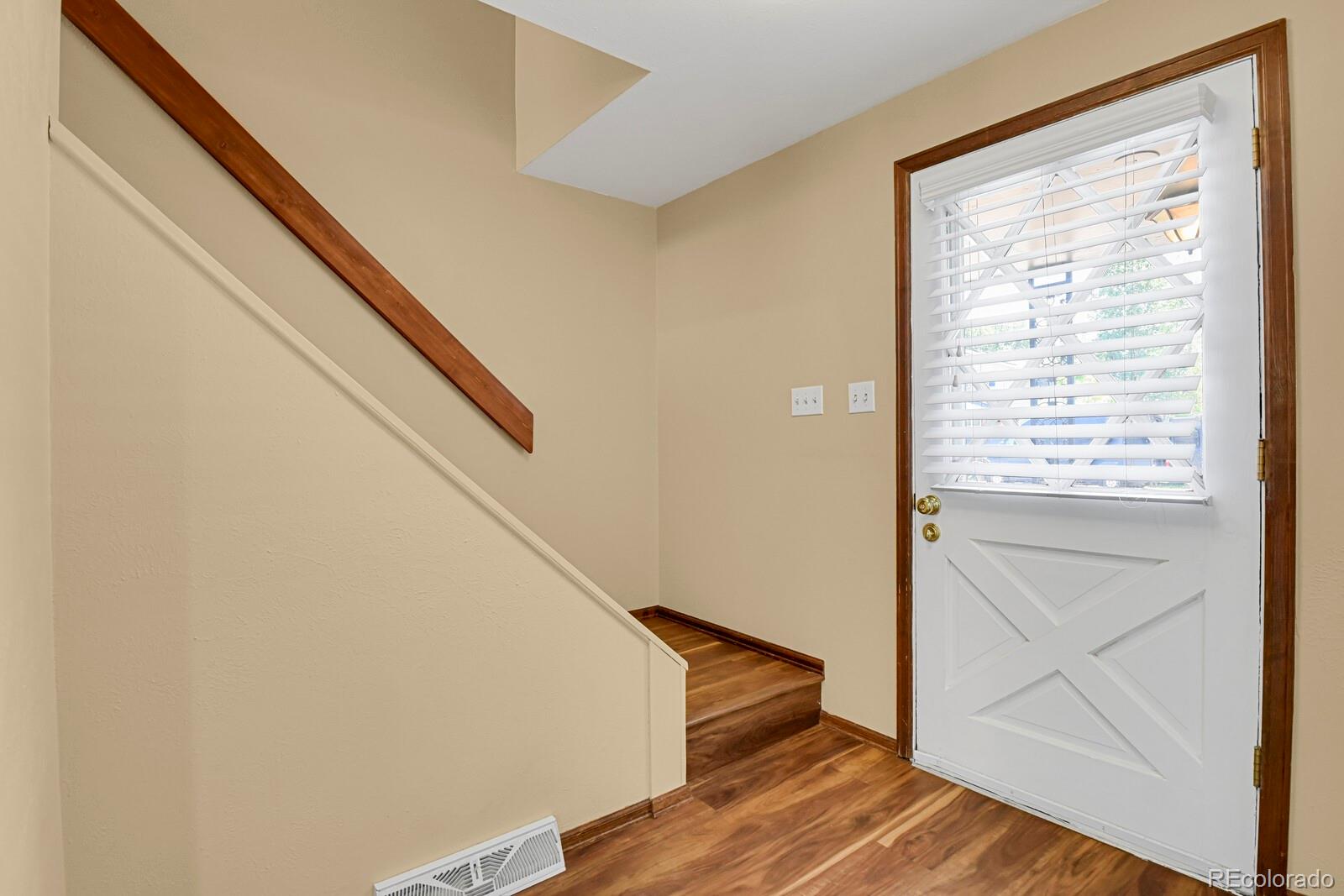 MLS Image #3 for 1455 w hinsdale drive,littleton, Colorado