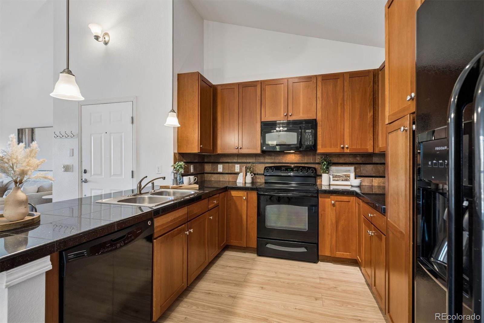MLS Image #10 for 8726 s kline street,littleton, Colorado