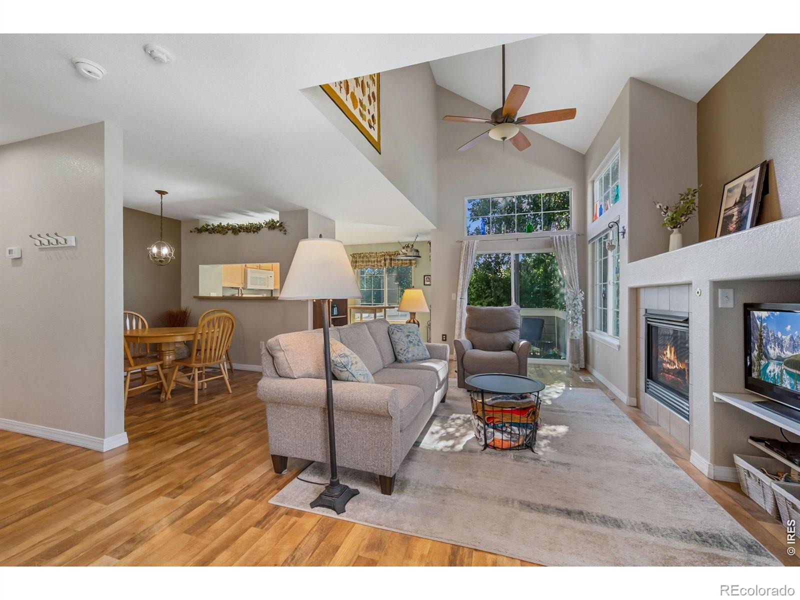 MLS Image #3 for 805  summer hawk drive,longmont, Colorado