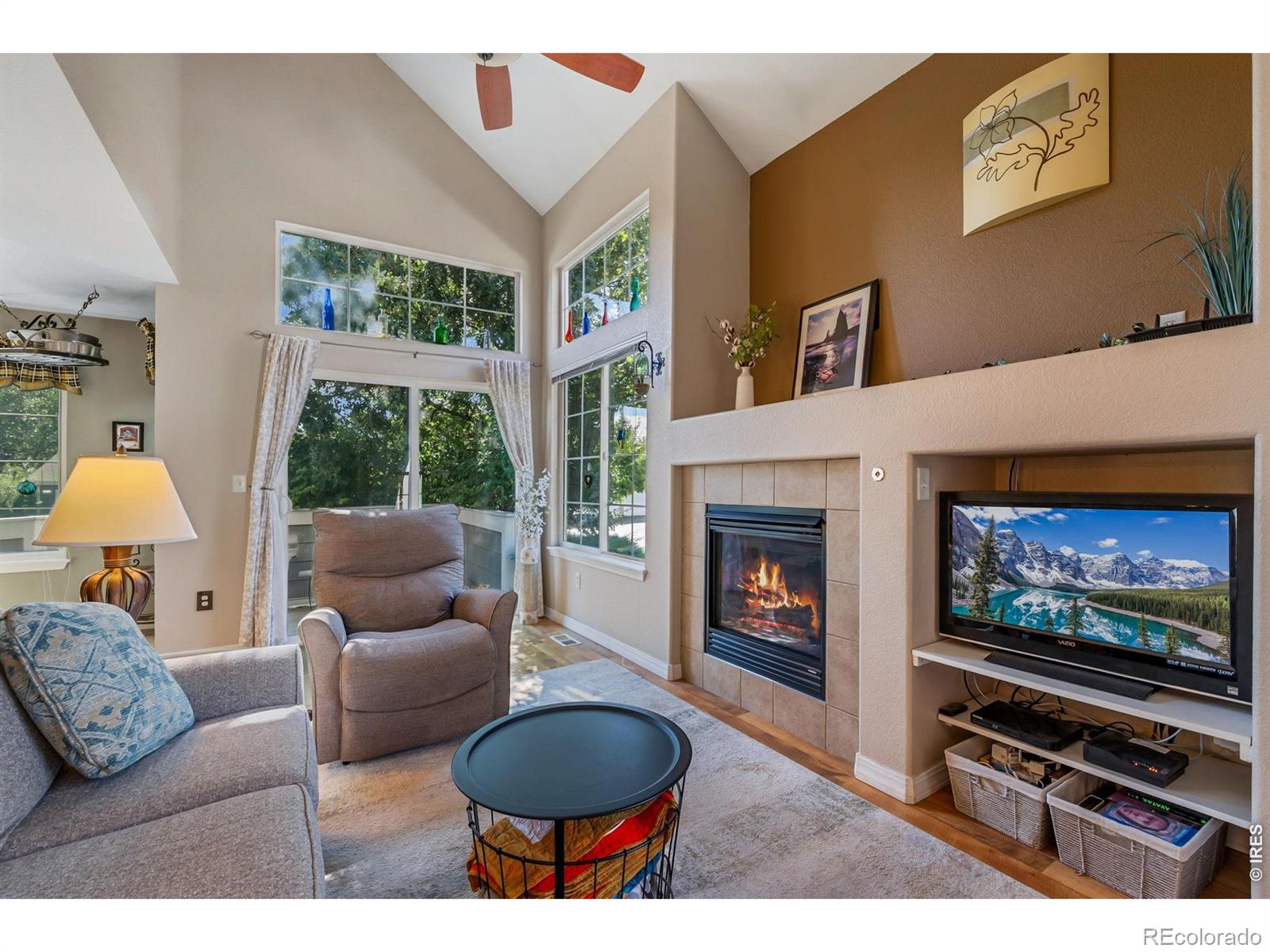 MLS Image #4 for 805  summer hawk drive,longmont, Colorado
