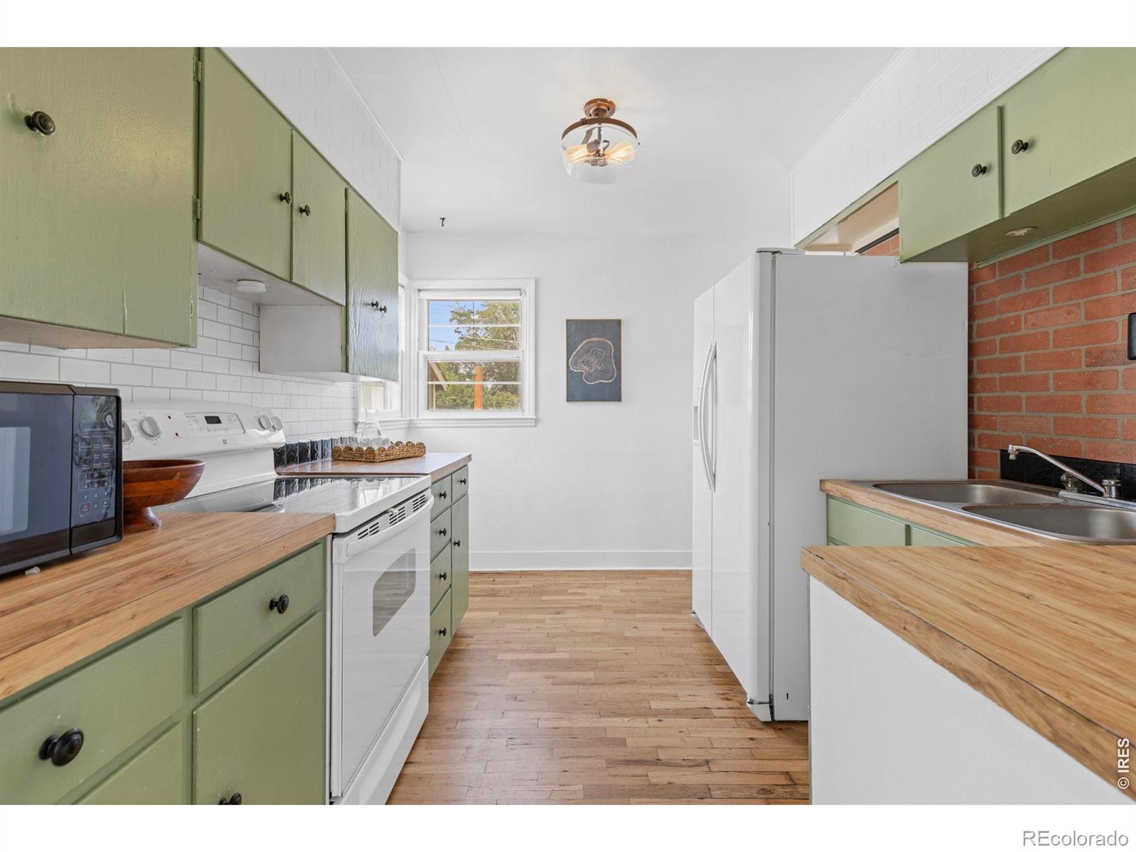MLS Image #9 for 2443  mountain view drive,loveland, Colorado