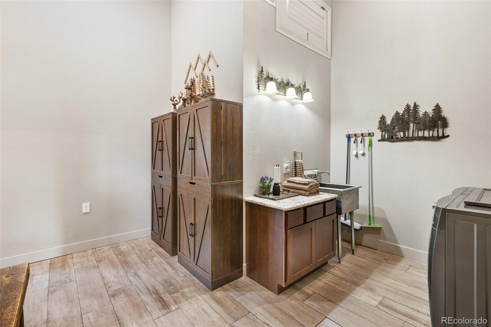 MLS Image #35 for 5542  north road,divide, Colorado