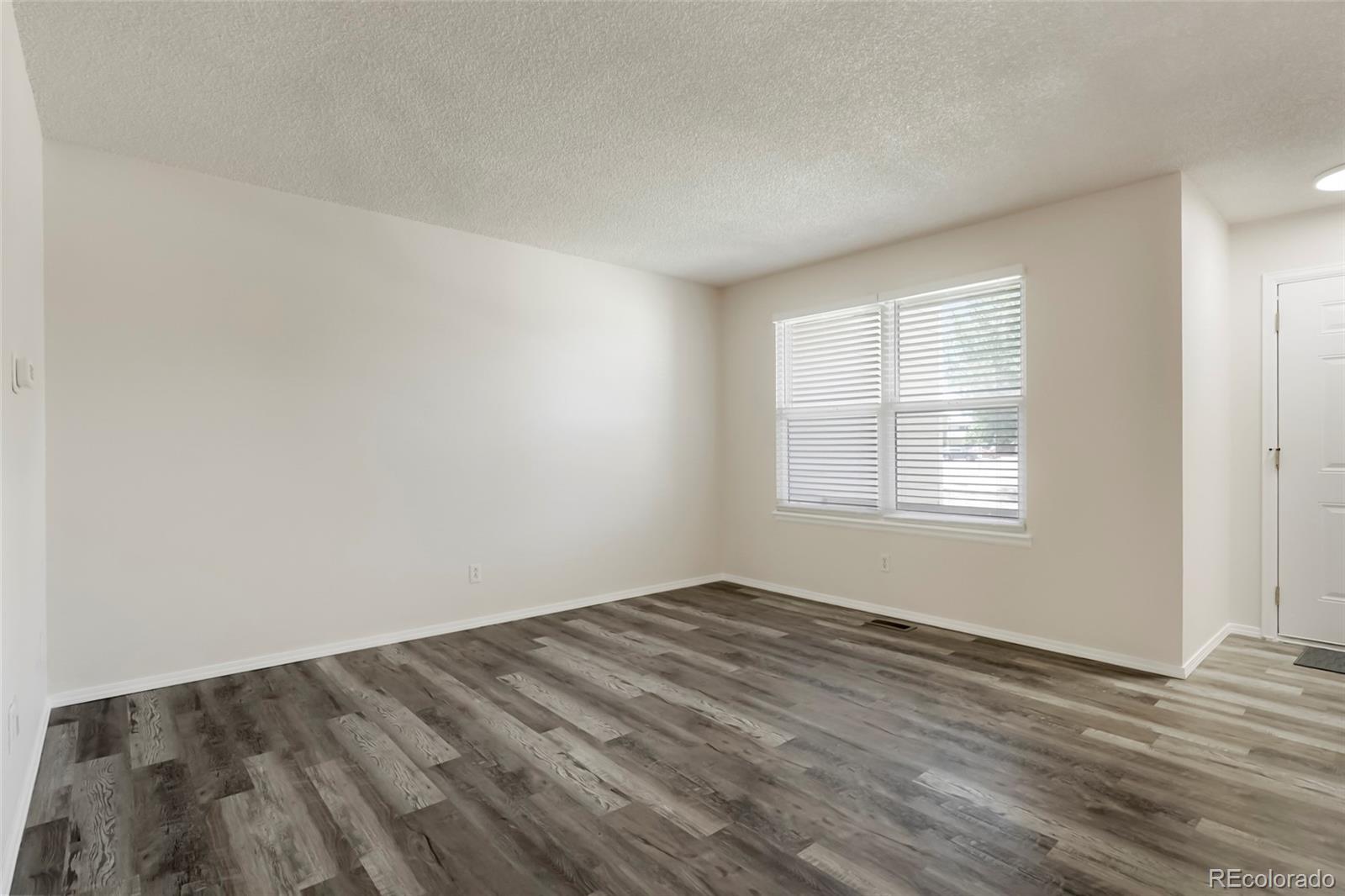MLS Image #5 for 11654  community center drive,northglenn, Colorado