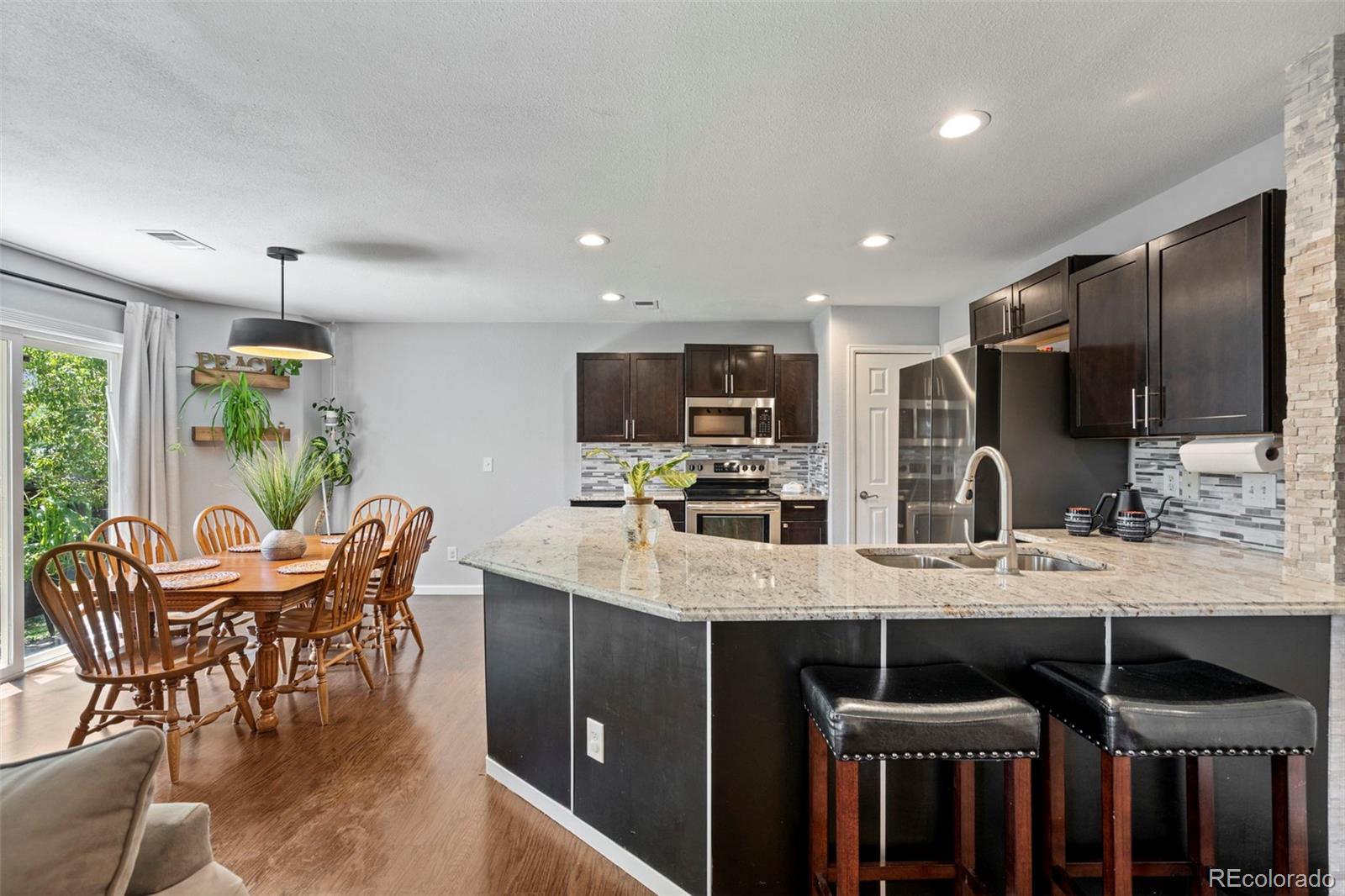 MLS Image #10 for 570 e 77th drive,denver, Colorado