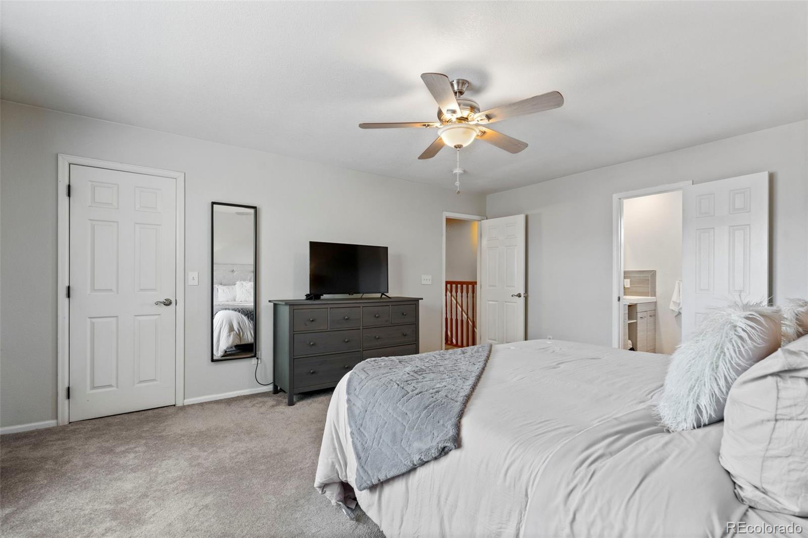 MLS Image #19 for 570 e 77th drive,denver, Colorado