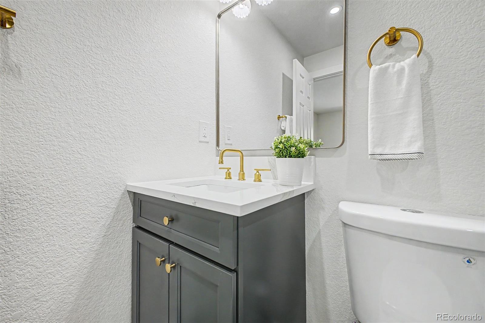 MLS Image #18 for 10600 w 60th avenue,arvada, Colorado