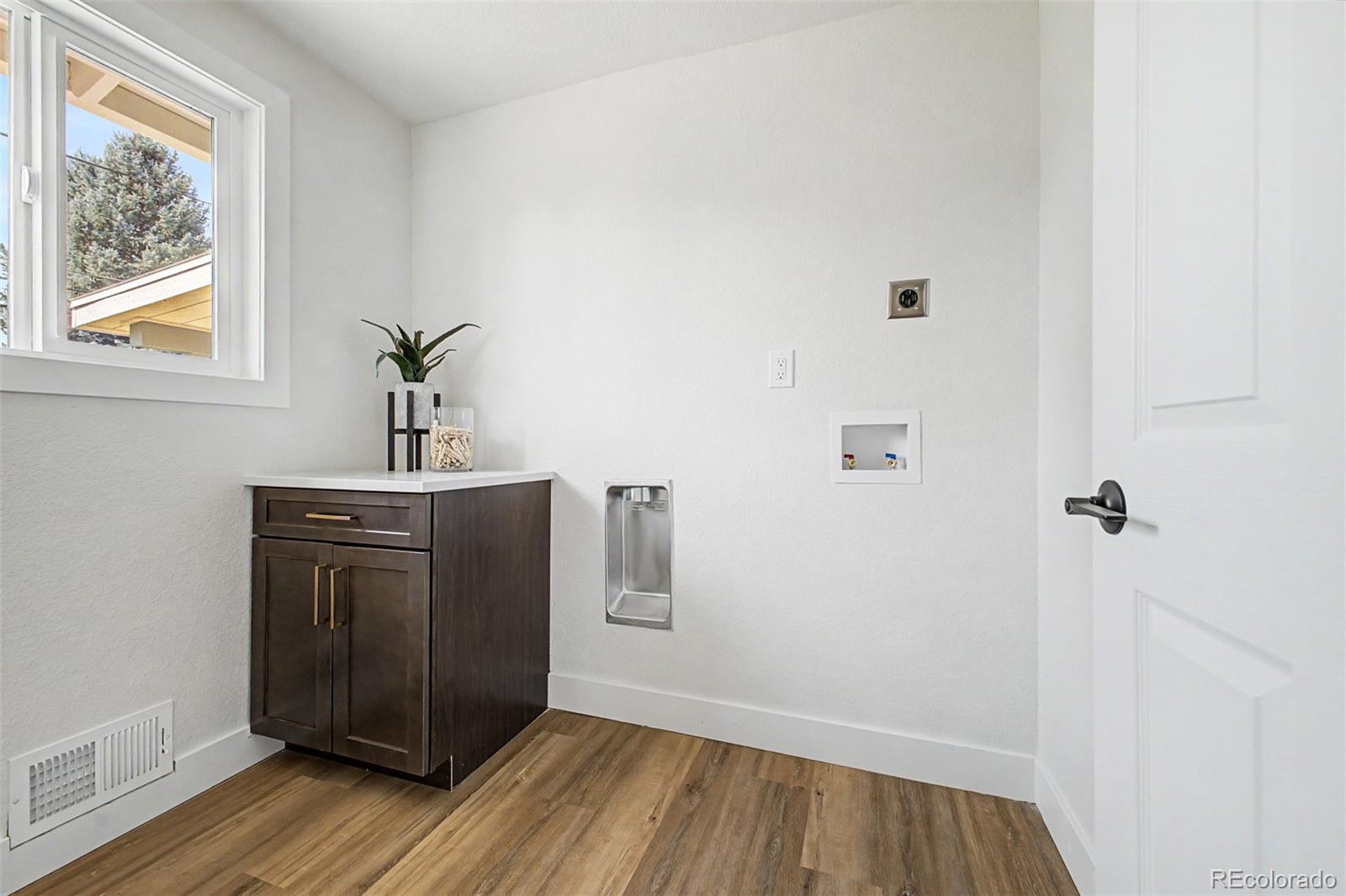 MLS Image #20 for 10600 w 60th avenue,arvada, Colorado