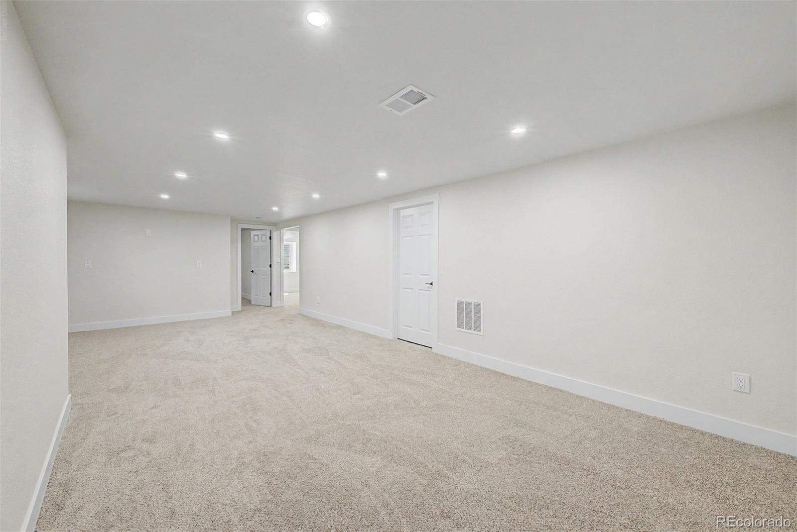 MLS Image #22 for 10600 w 60th avenue,arvada, Colorado