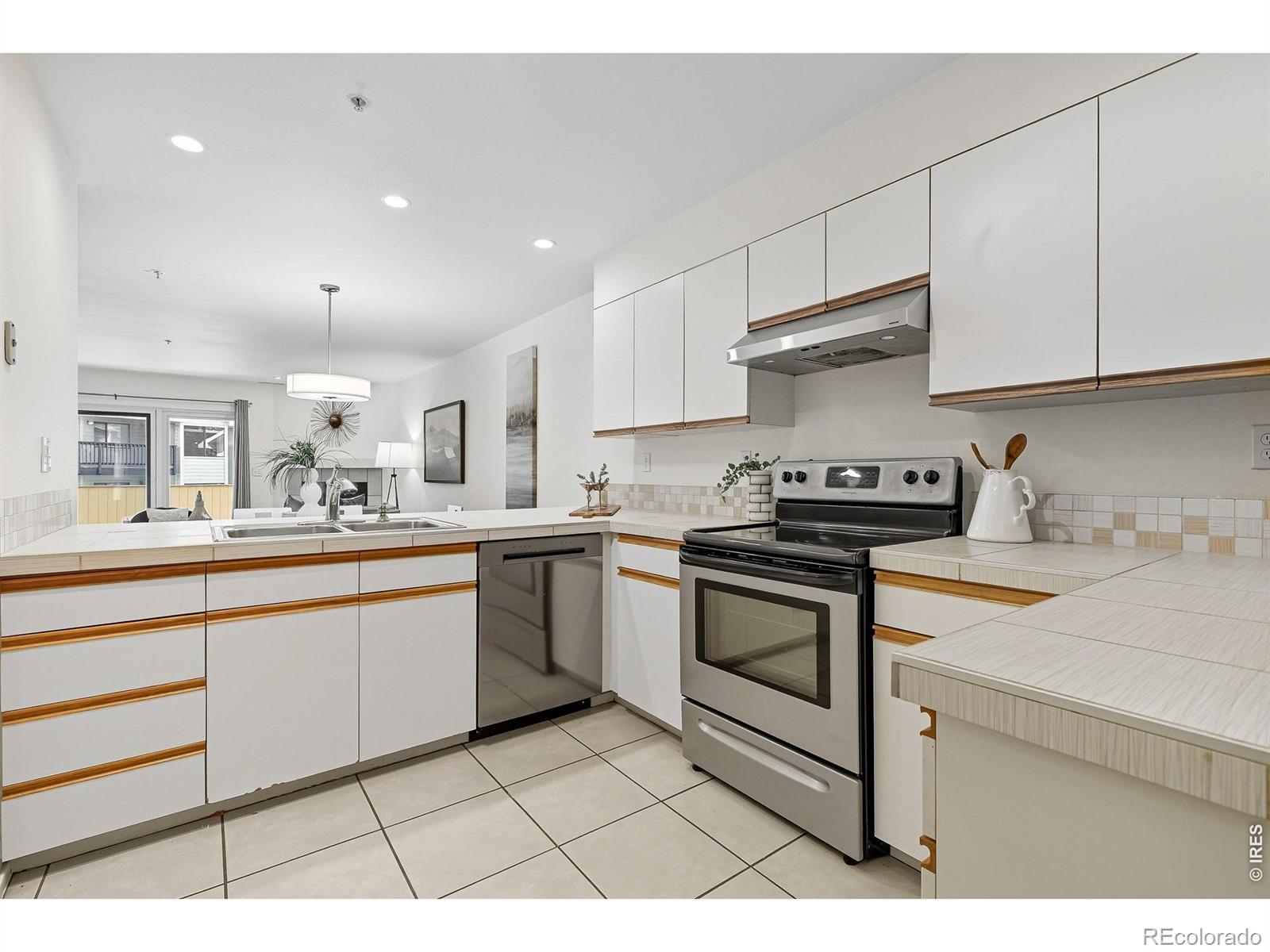 MLS Image #11 for 2938  kalmia avenue,boulder, Colorado