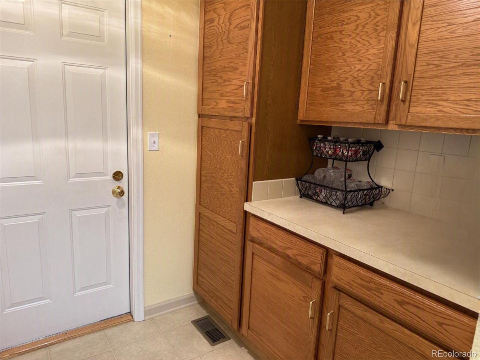 MLS Image #8 for 9181 w 7th avenue,lakewood, Colorado