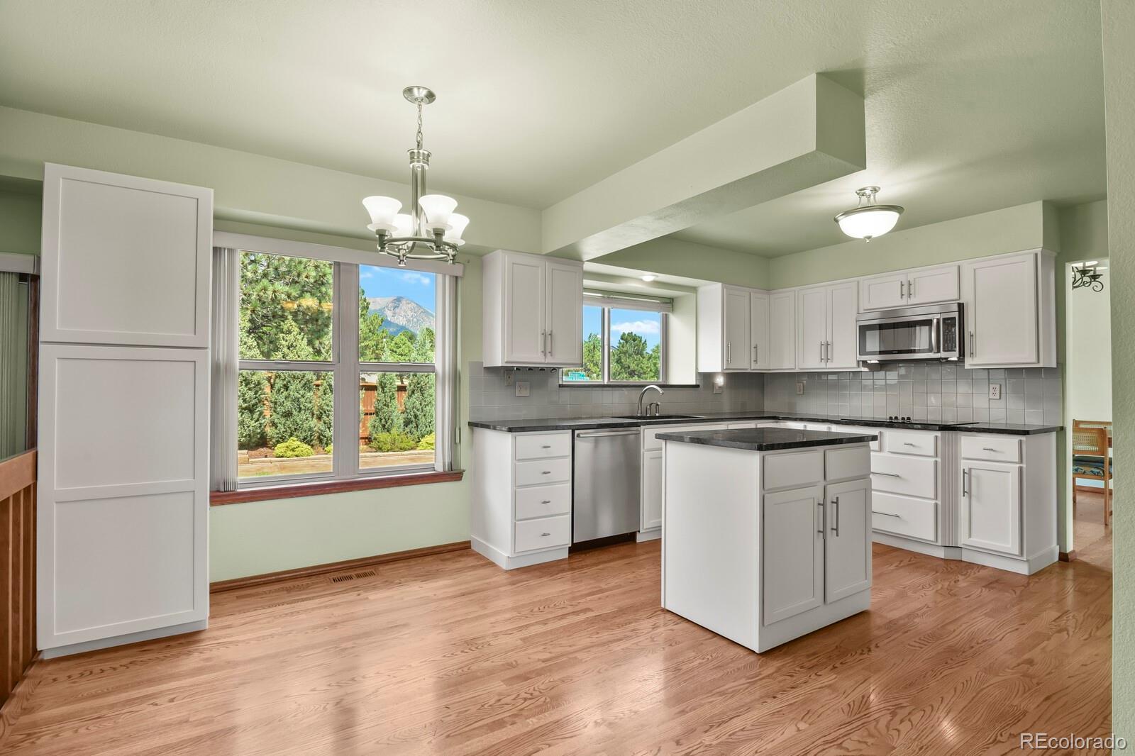 MLS Image #15 for 6120  moorfield avenue,colorado springs, Colorado