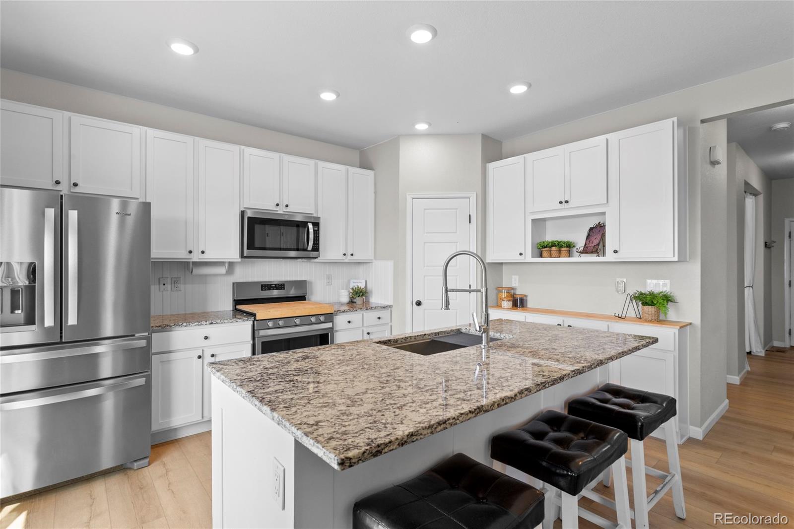 MLS Image #10 for 42835  hawktree circle,elizabeth, Colorado