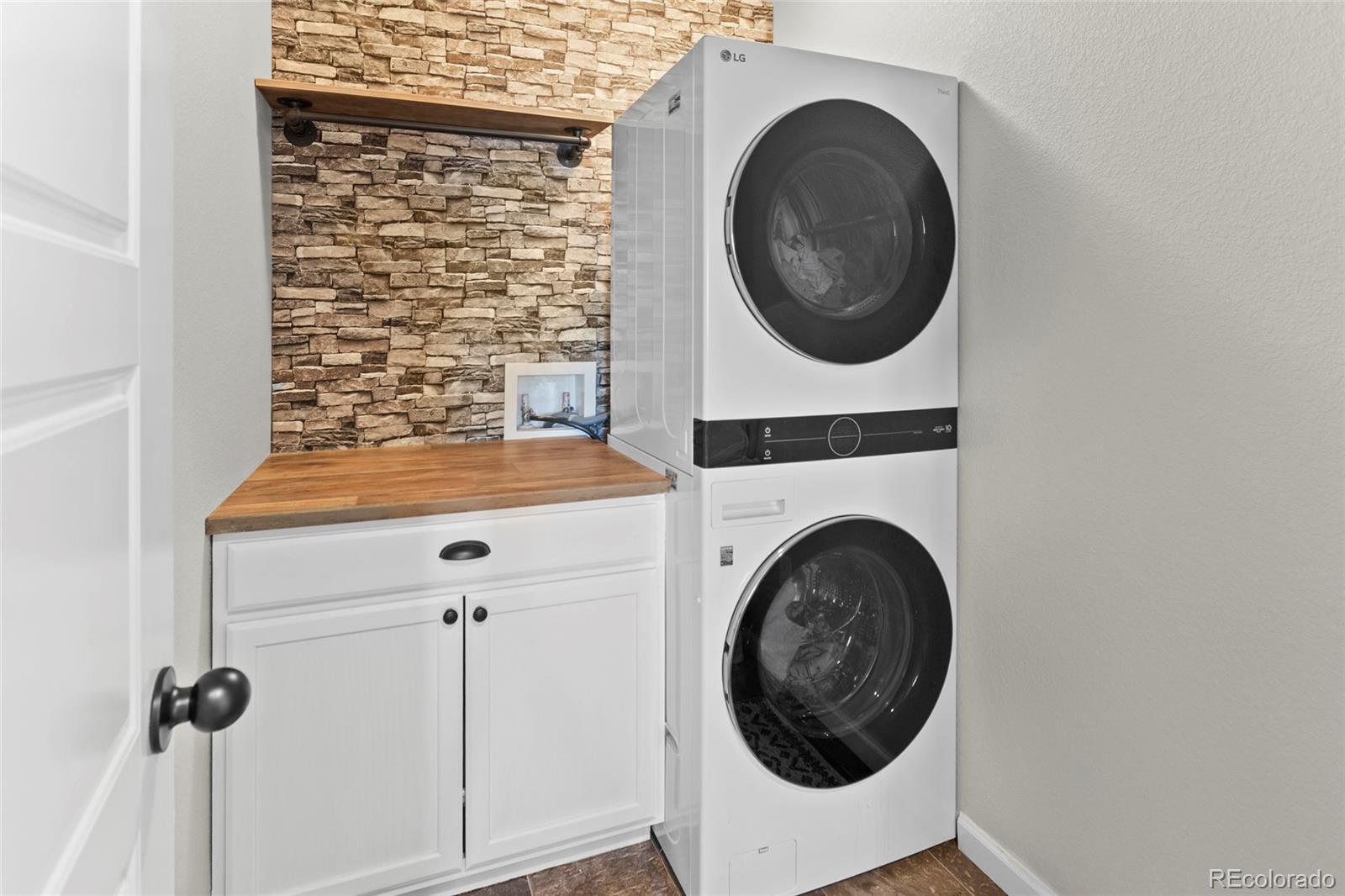 MLS Image #25 for 42835  hawktree circle,elizabeth, Colorado