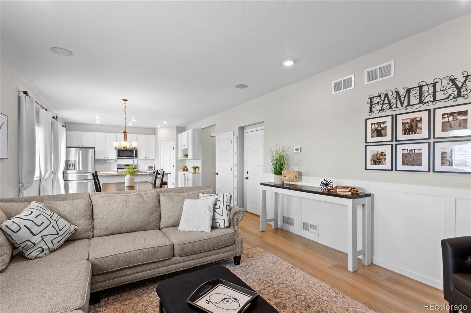 MLS Image #7 for 42835  hawktree circle,elizabeth, Colorado