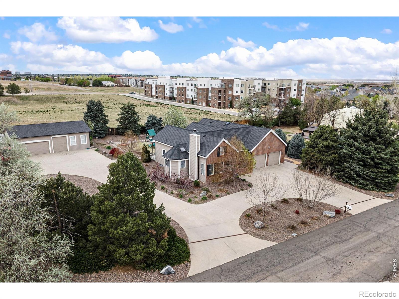 MLS Image #2 for 6691 s abilene way,centennial, Colorado