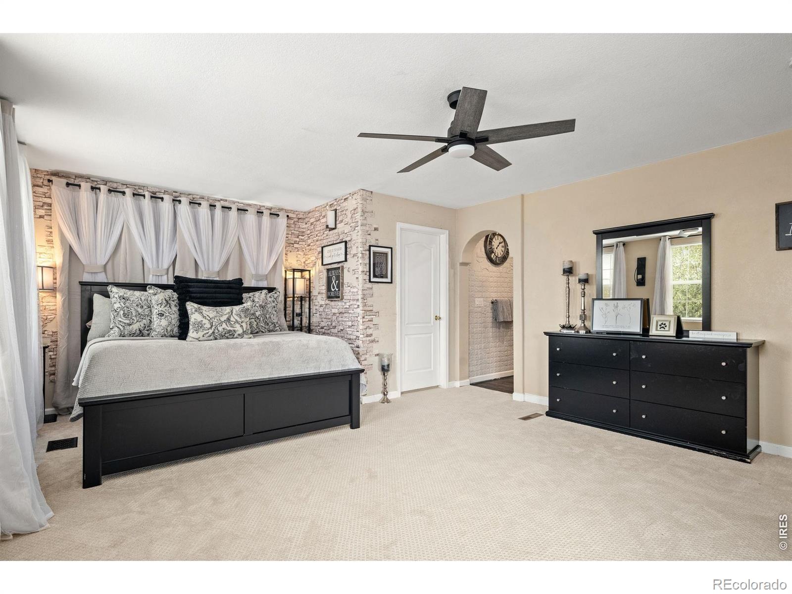 MLS Image #30 for 6691 s abilene way,centennial, Colorado
