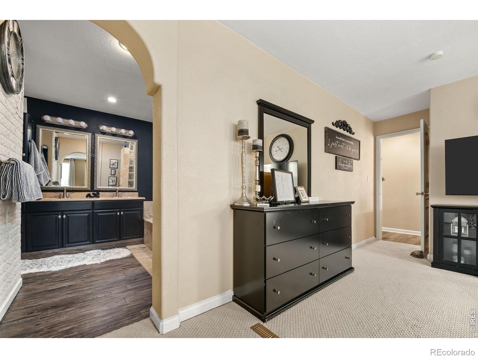 MLS Image #36 for 6691 s abilene way,centennial, Colorado