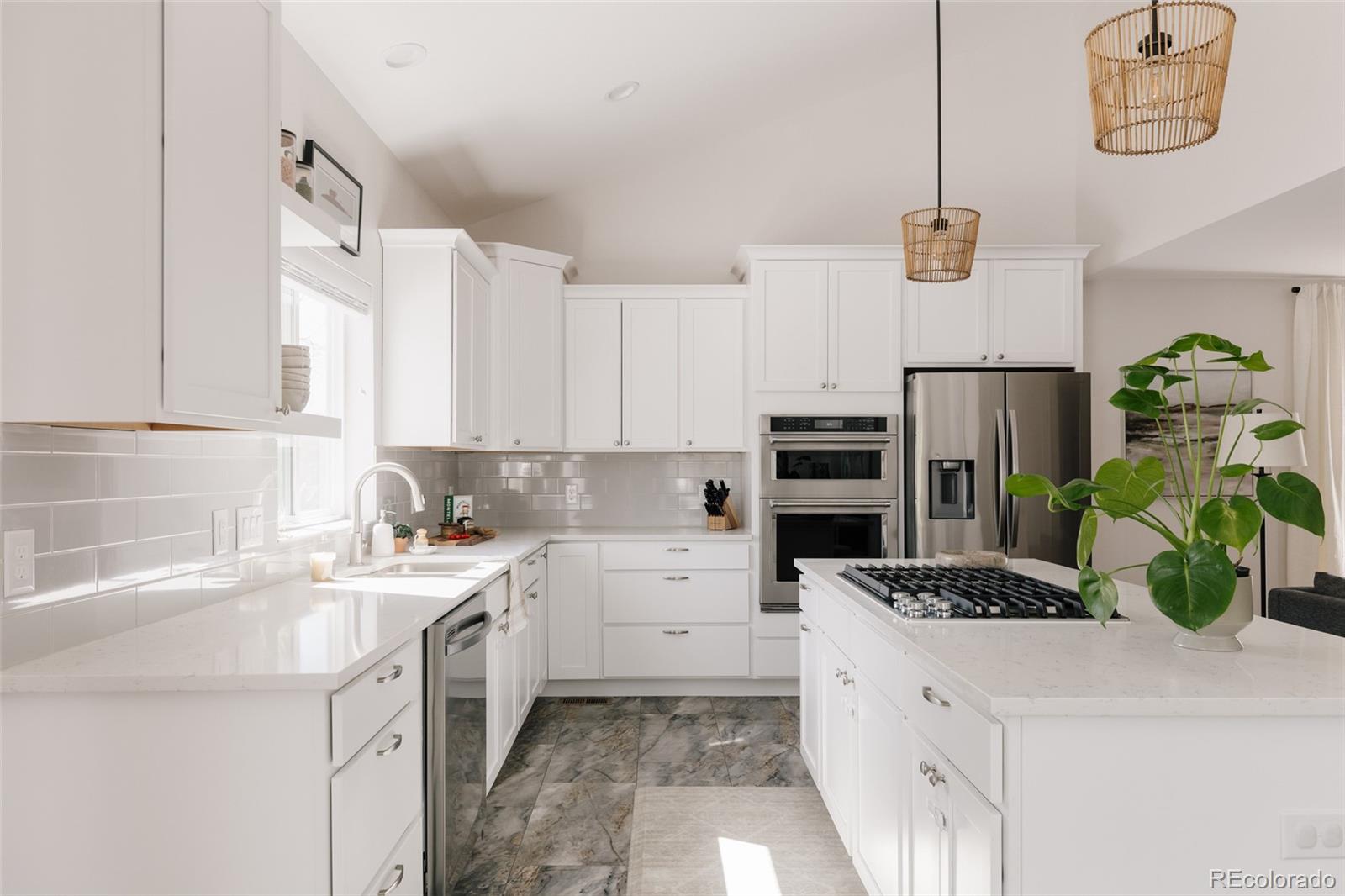 MLS Image #5 for 8652 w 49th place,arvada, Colorado