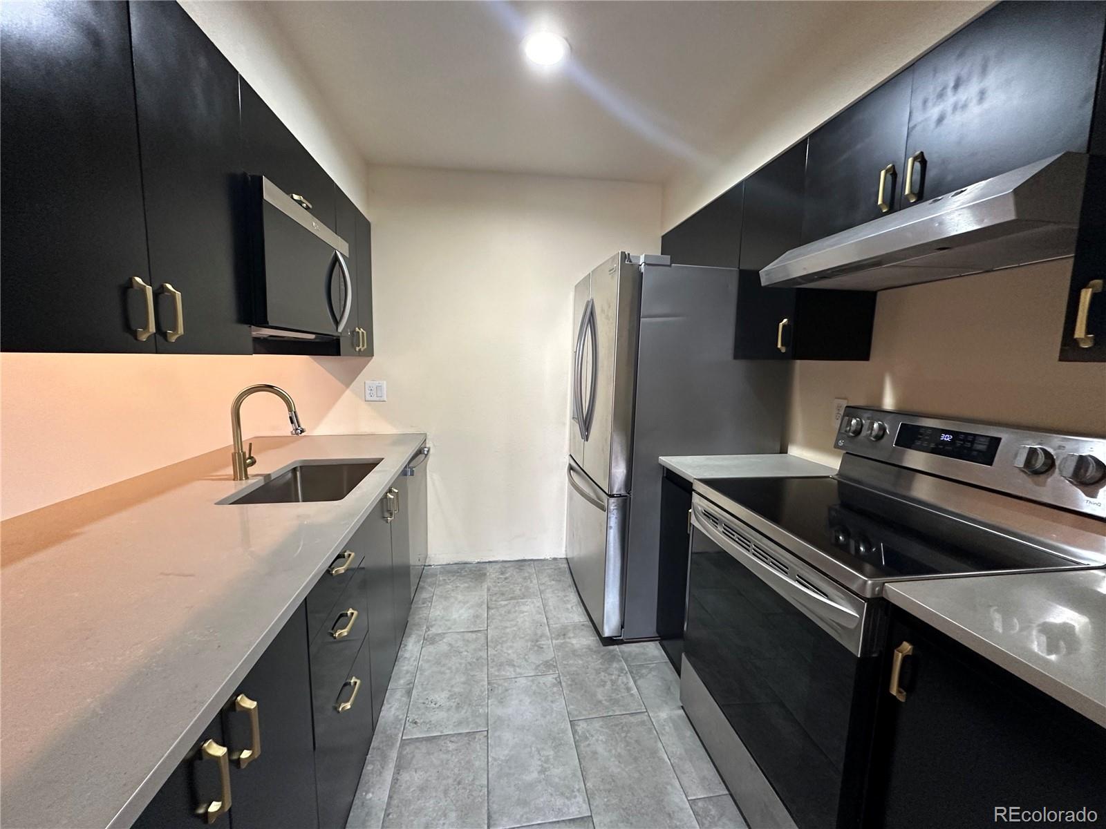 MLS Image #4 for 579  wright street,lakewood, Colorado