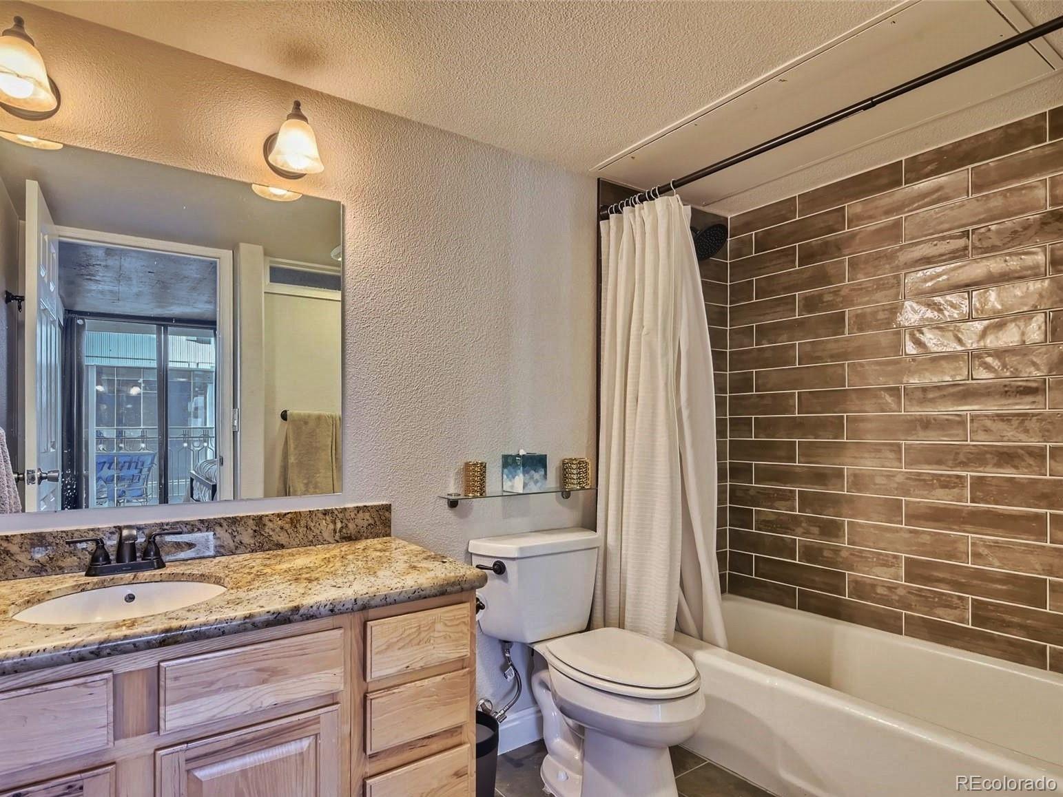 MLS Image #15 for 1020  15th street,denver, Colorado