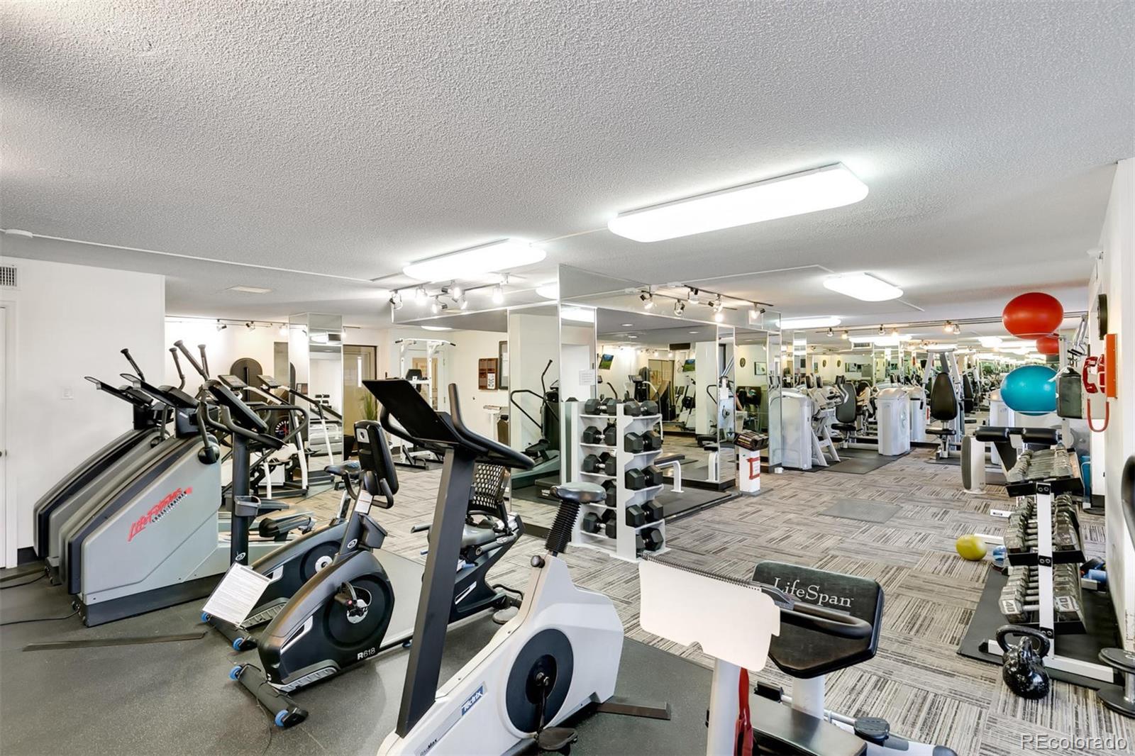 MLS Image #19 for 1020  15th street,denver, Colorado