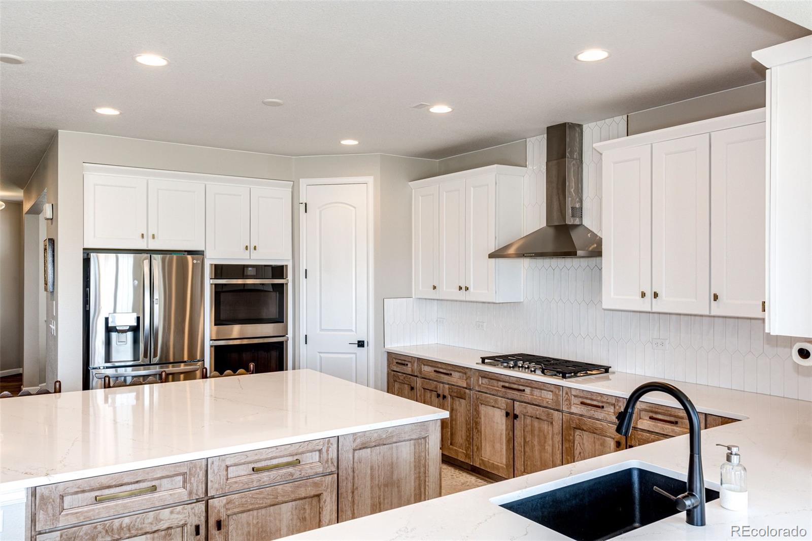 MLS Image #12 for 722  alpine ridge street,erie, Colorado
