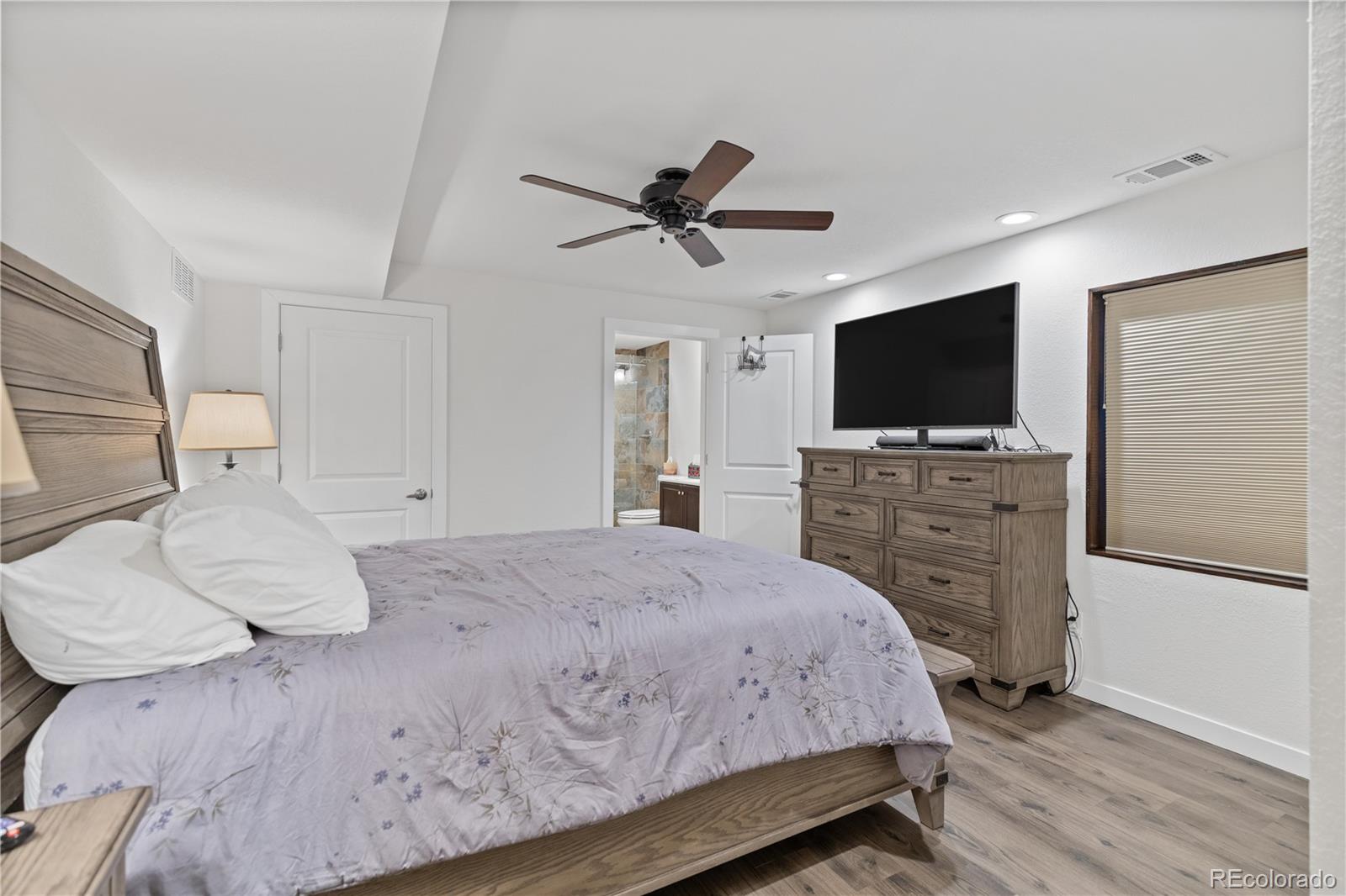MLS Image #10 for 17296 e 108th place,commerce city, Colorado