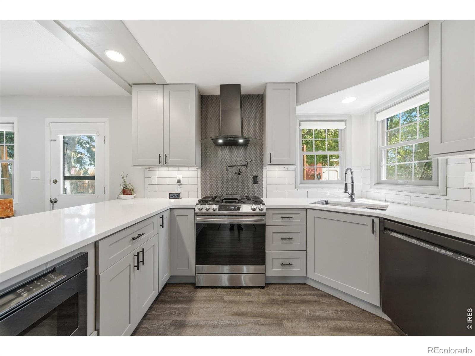 MLS Image #10 for 406  iowa avenue,berthoud, Colorado