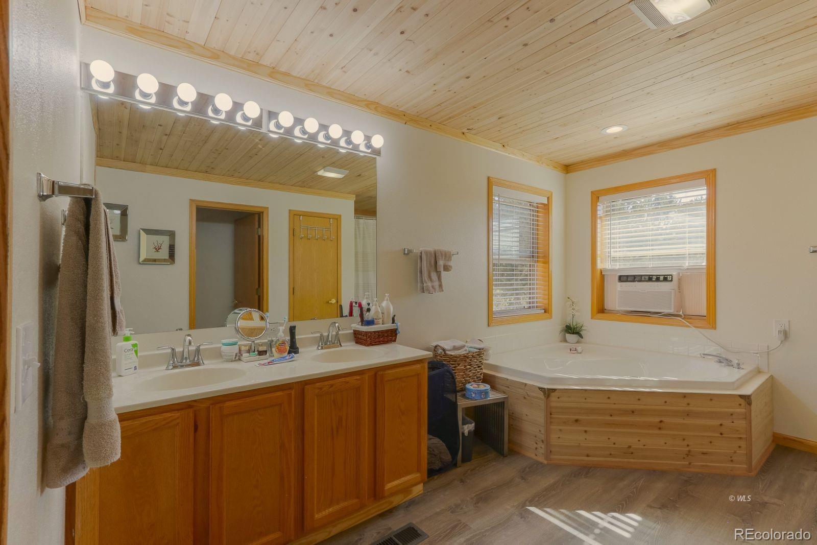 MLS Image #10 for 1850  cody park road,cotopaxi, Colorado